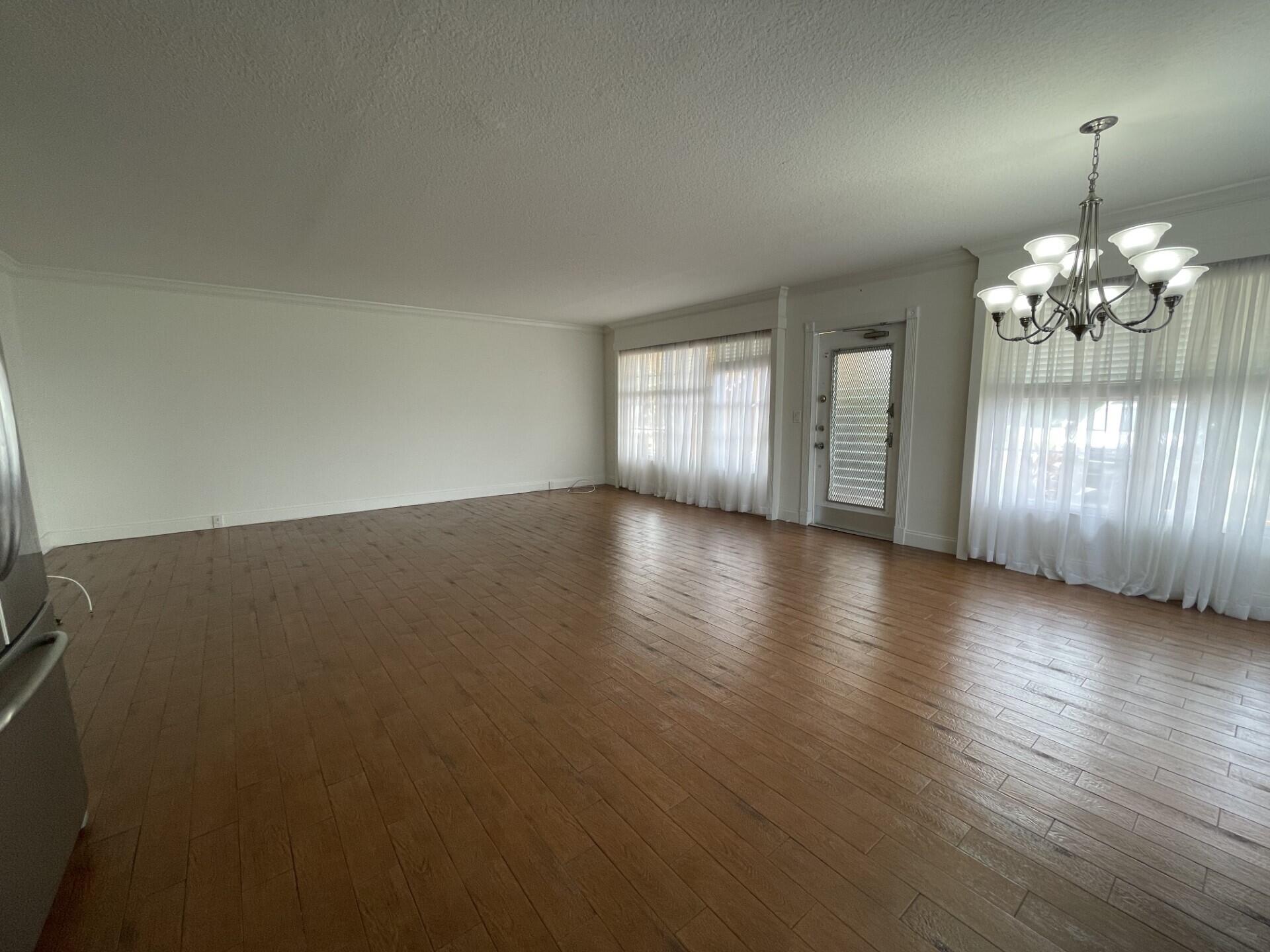 101 Wellington L