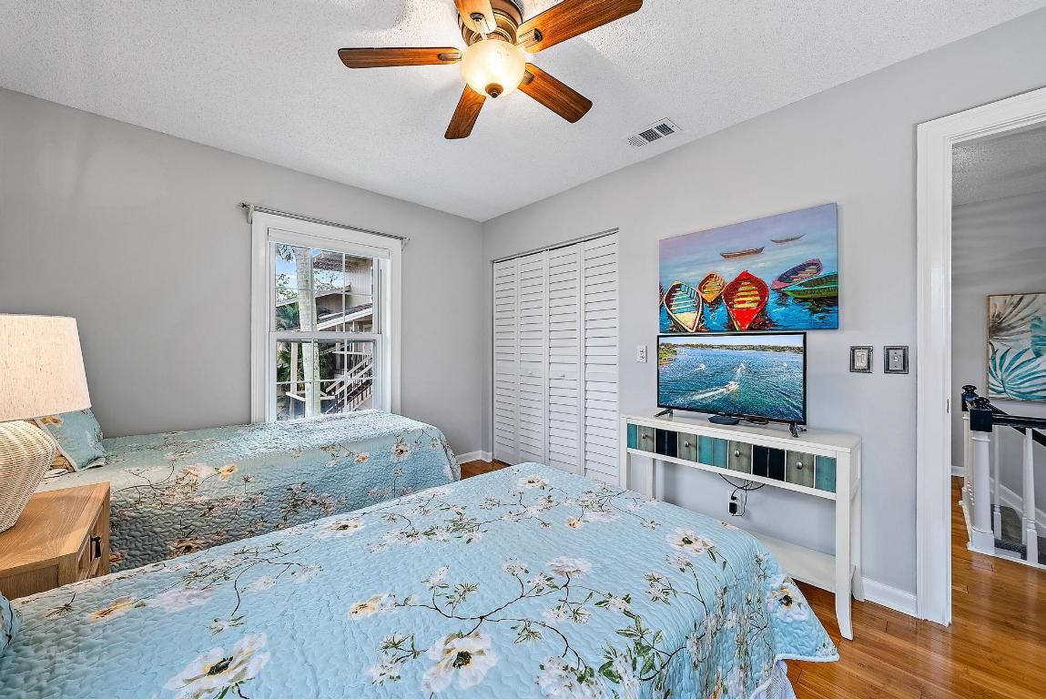 9170 SE Riverfront Terrace H