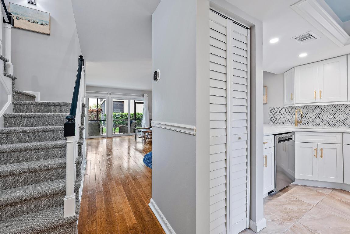 9170 SE Riverfront Terrace H