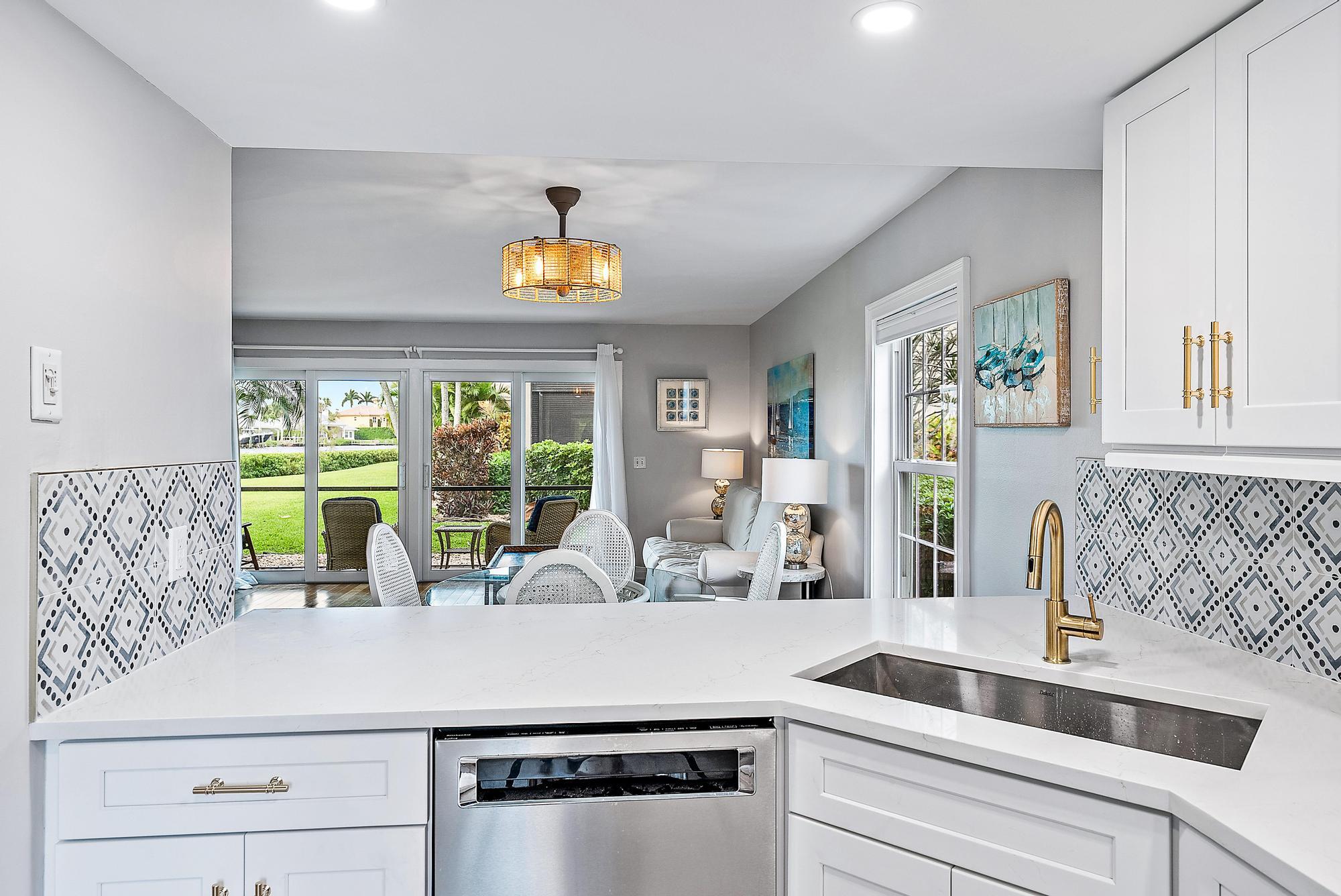 9170 SE Riverfront Terrace H