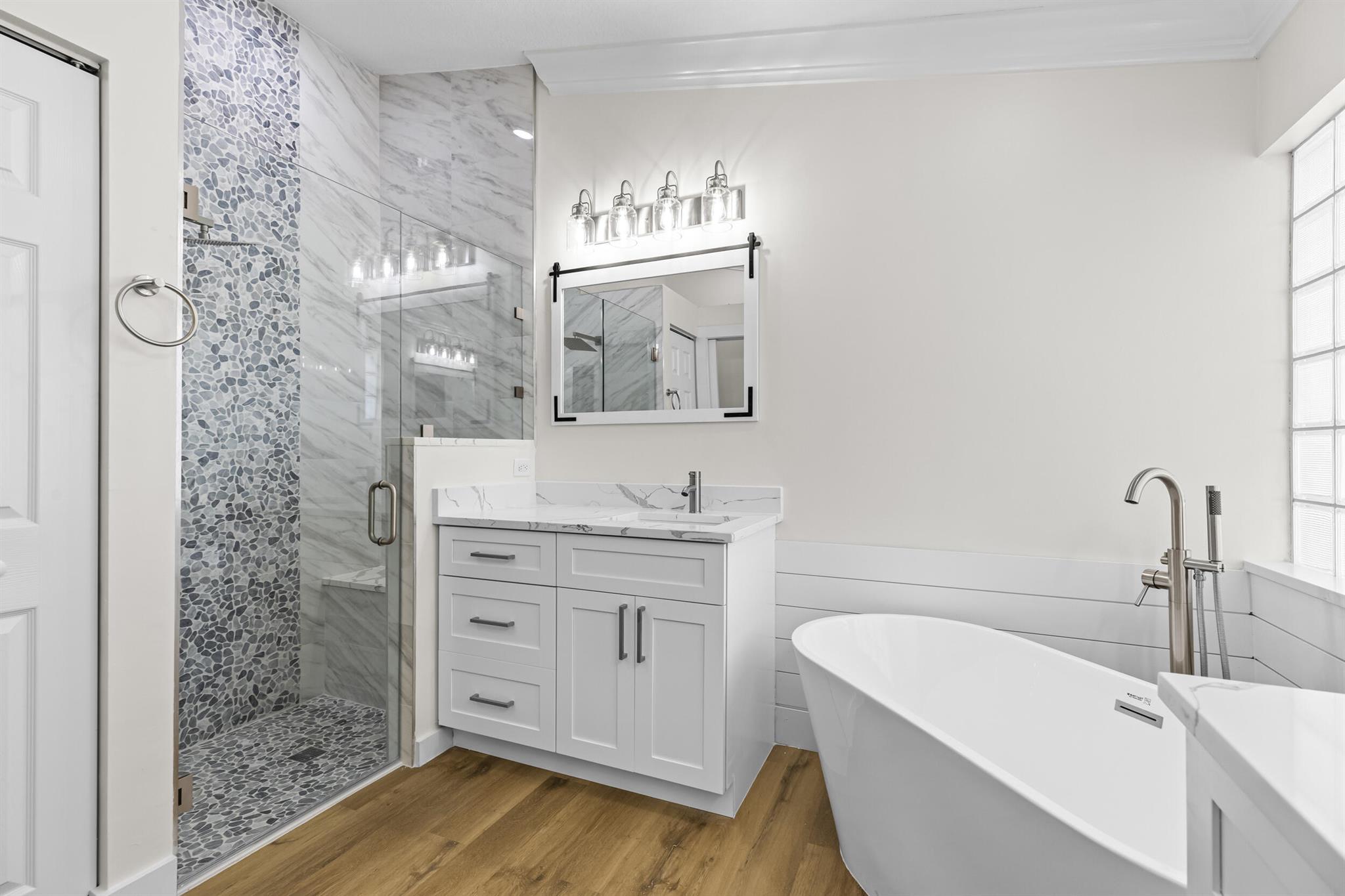 7135 Lombardy Street