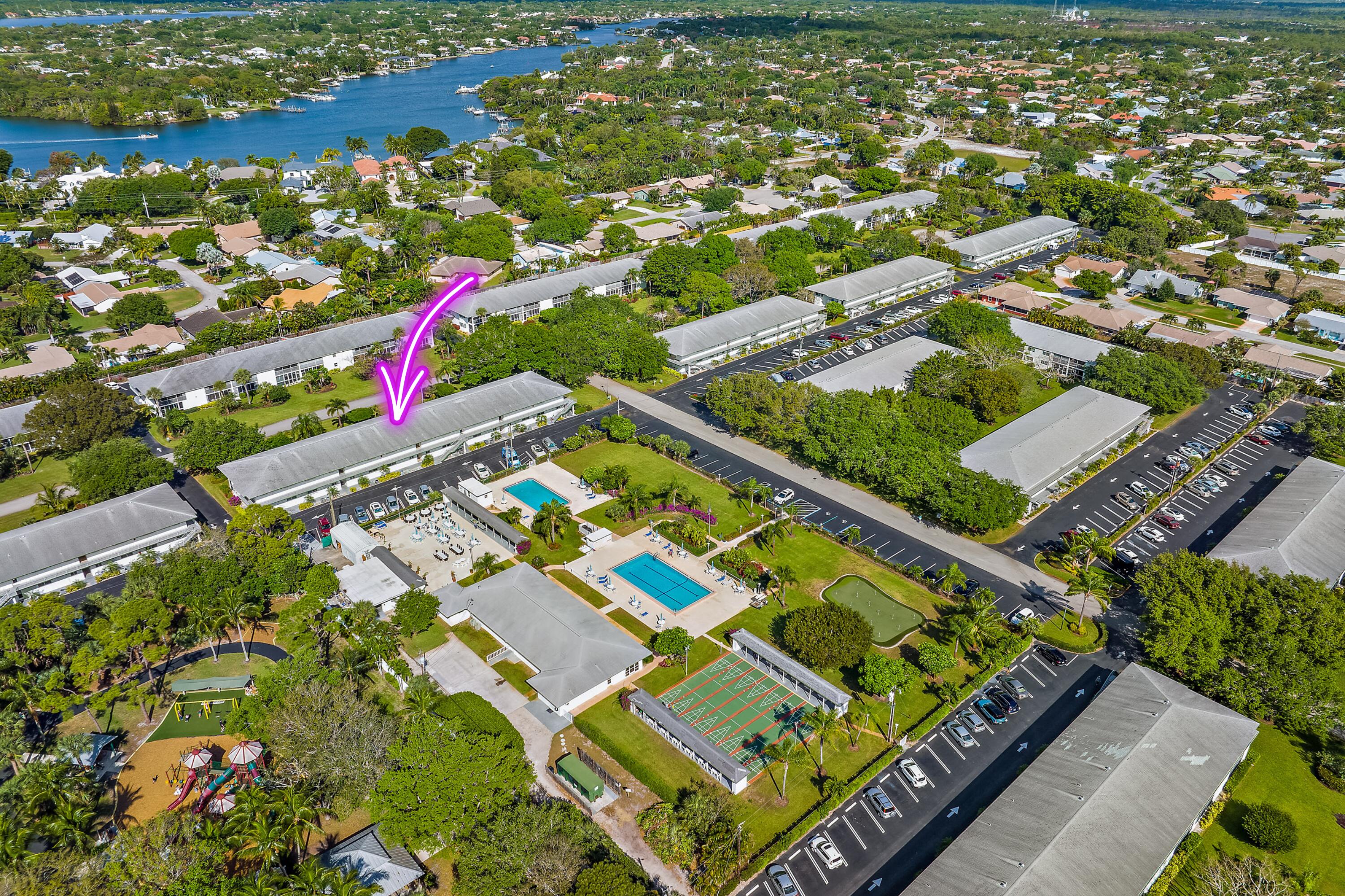 4 Westwood Avenue 204h