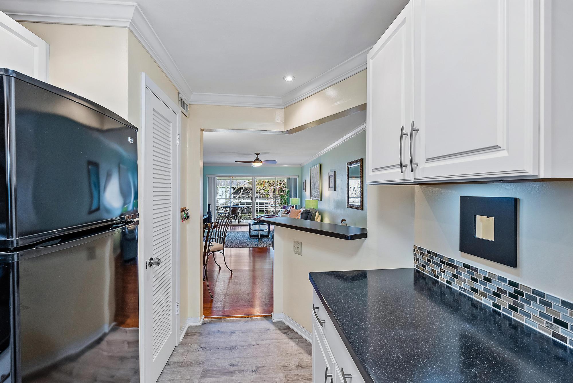 4 Westwood Avenue 204h