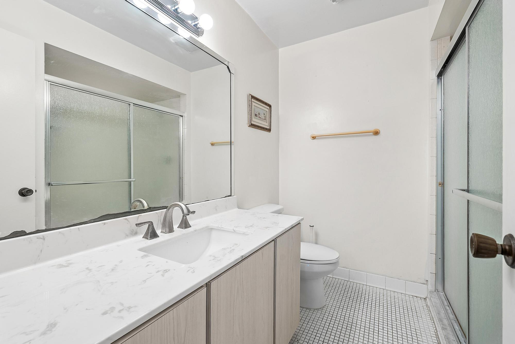 717 S Us Highway 1 405