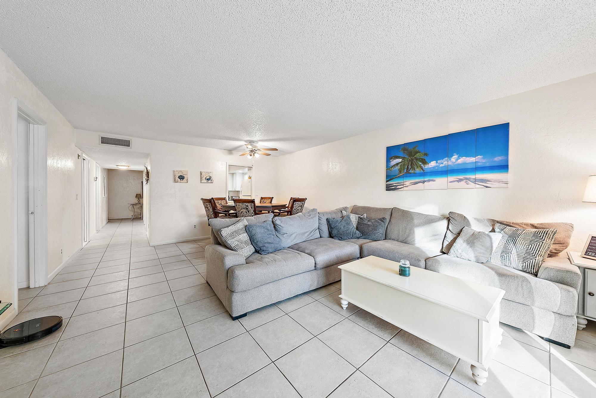 717 S Us Highway 1 405