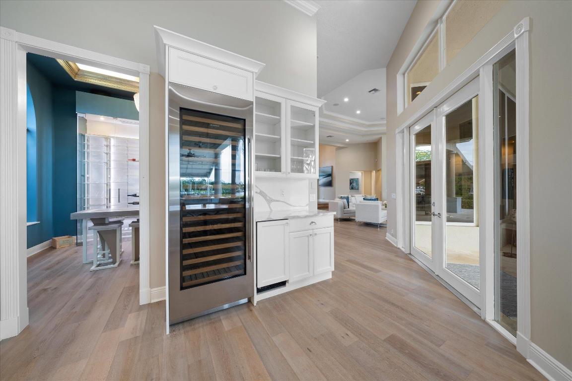 18808 SE Windward Island Lane