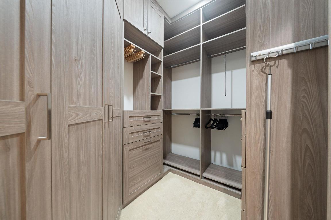 18808 SE Windward Island Lane