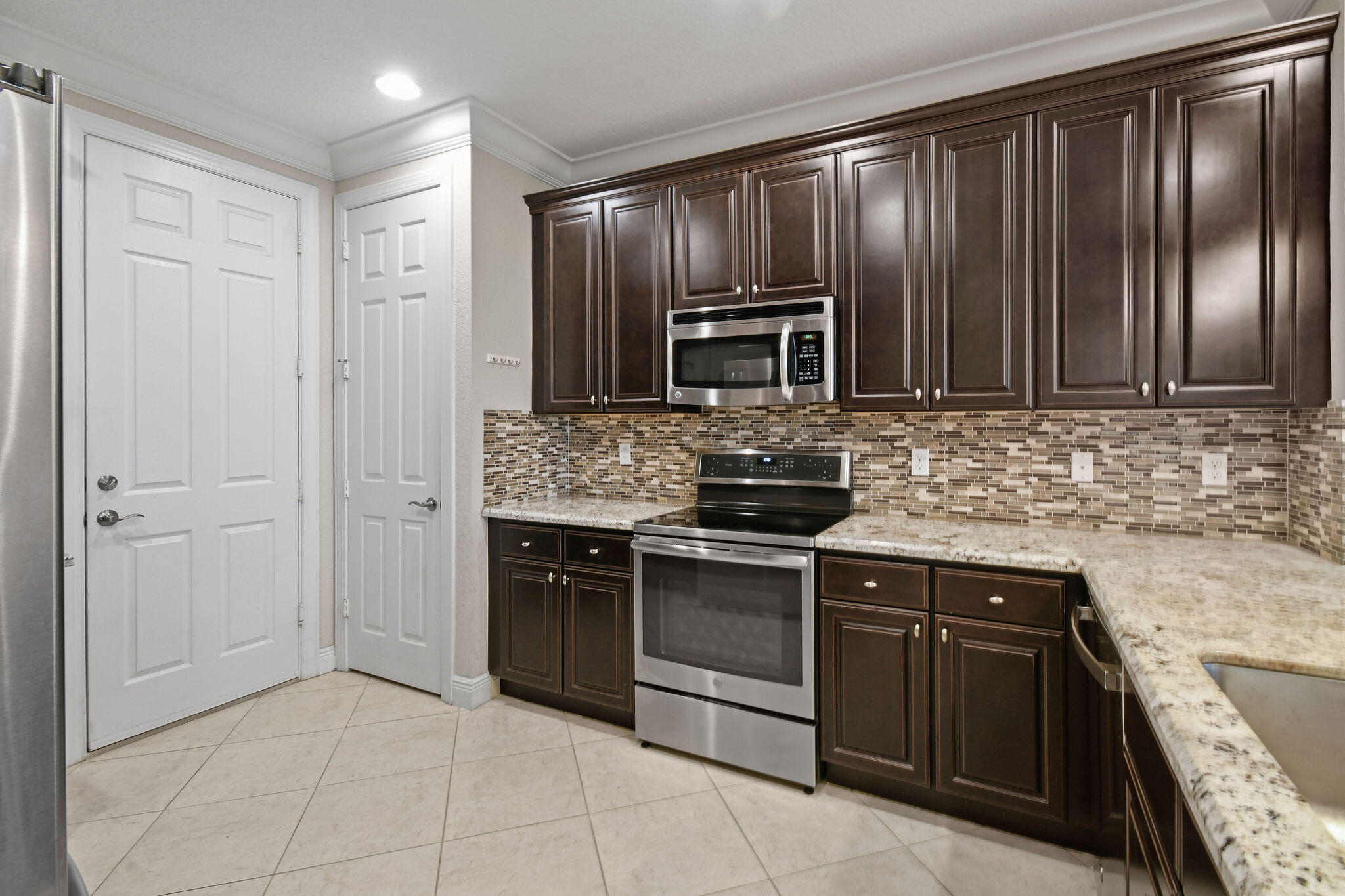 4588 Cadiz Circle