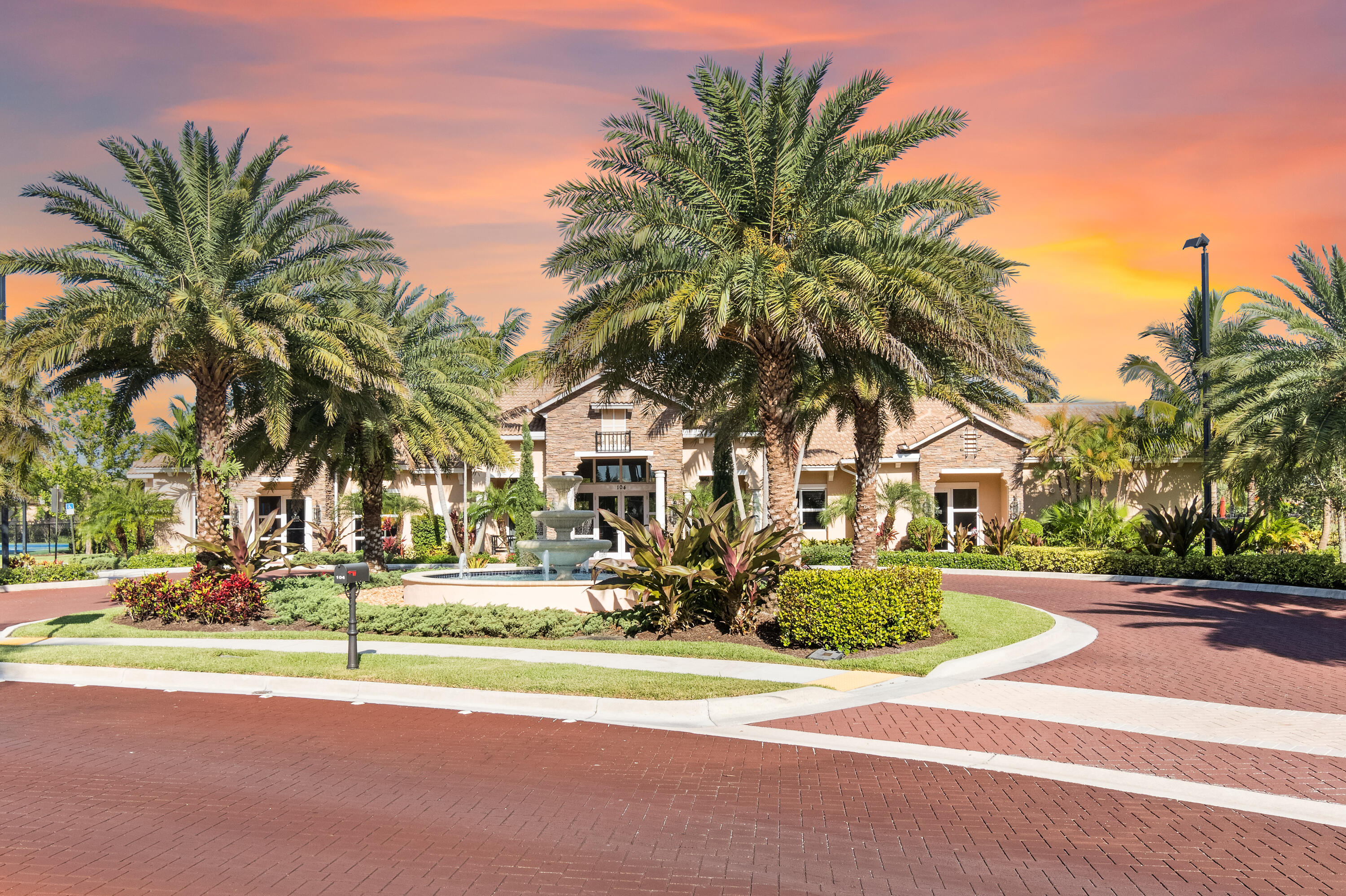 112 Manor Circle