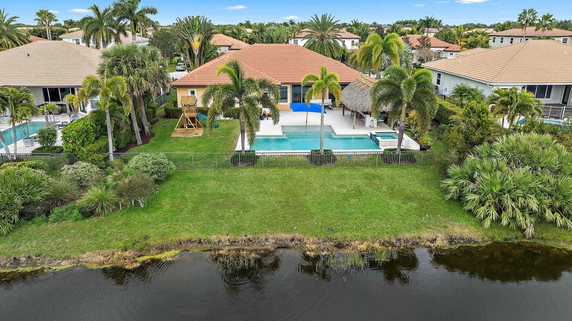 112 Manor Circle
