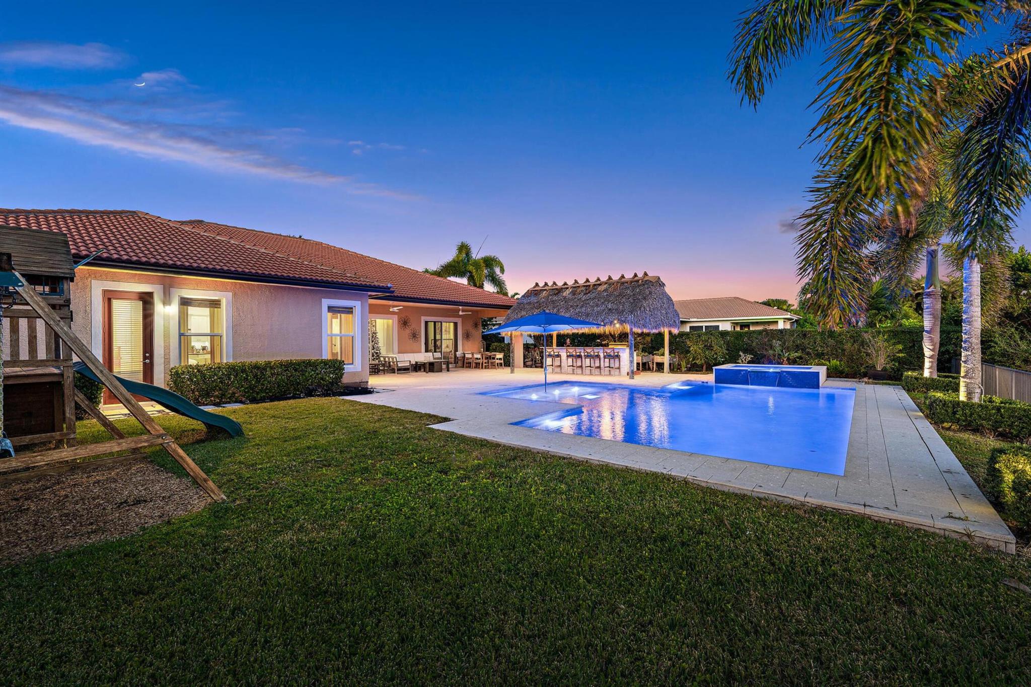 112 Manor Circle