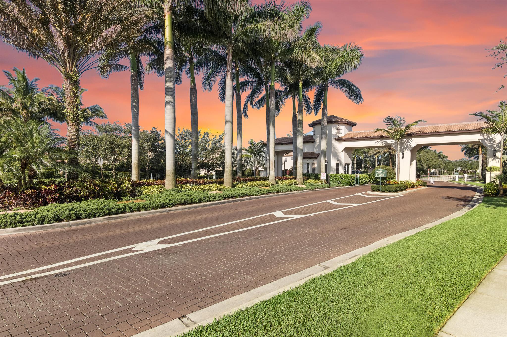112 Manor Circle