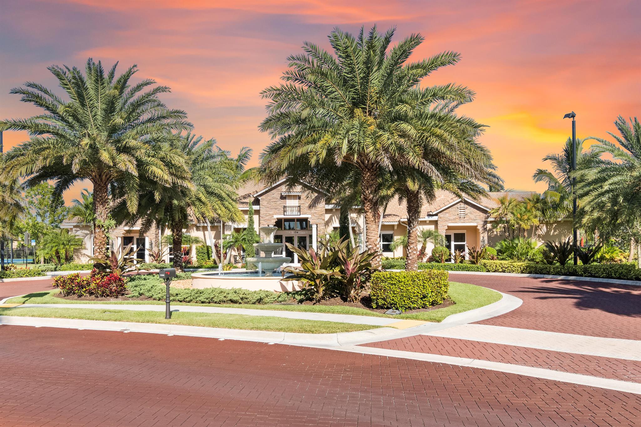 112 Manor Circle