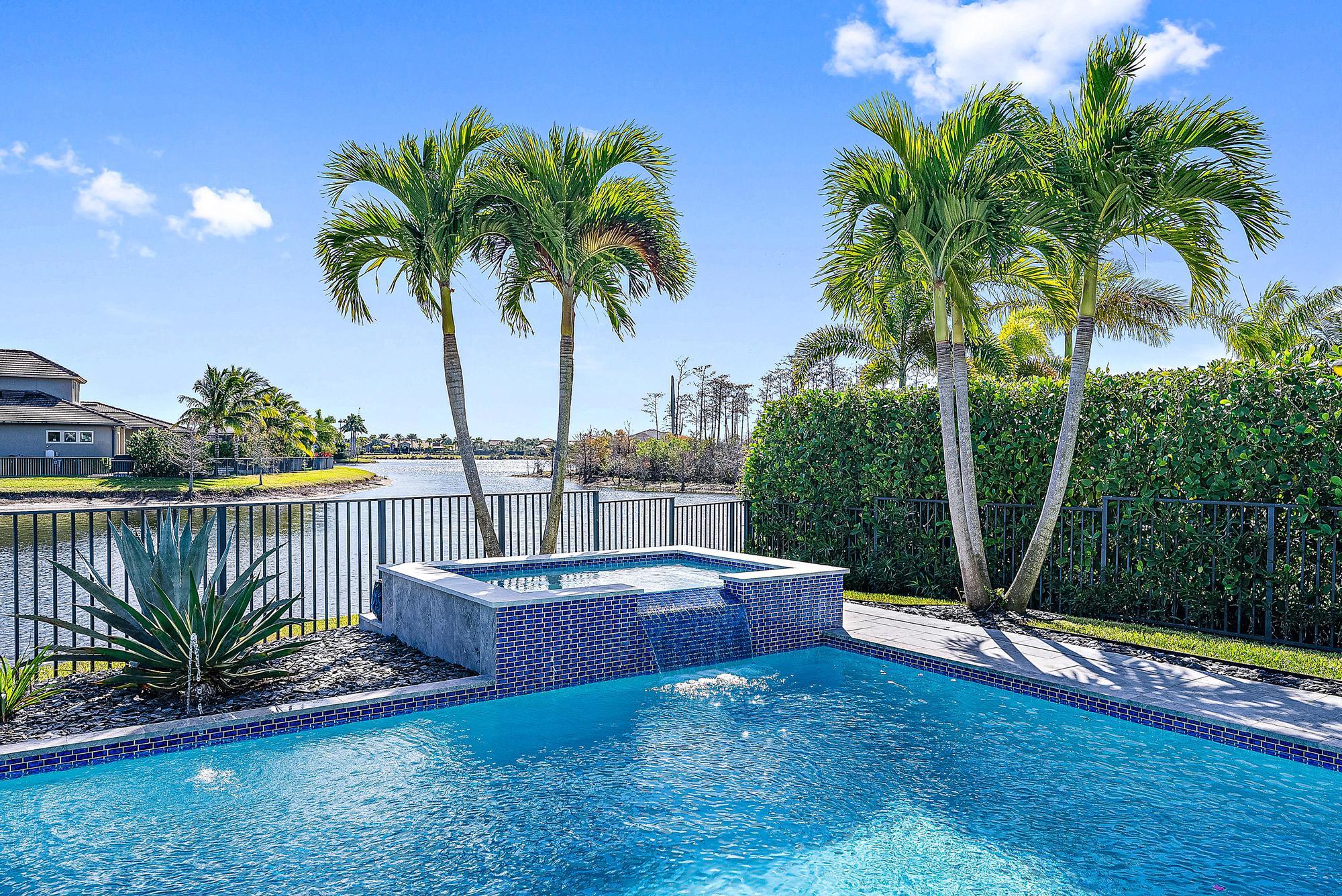 117 Cerulean Key Way