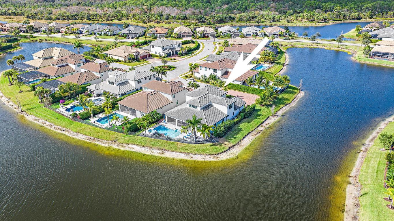 117 Cerulean Key Way