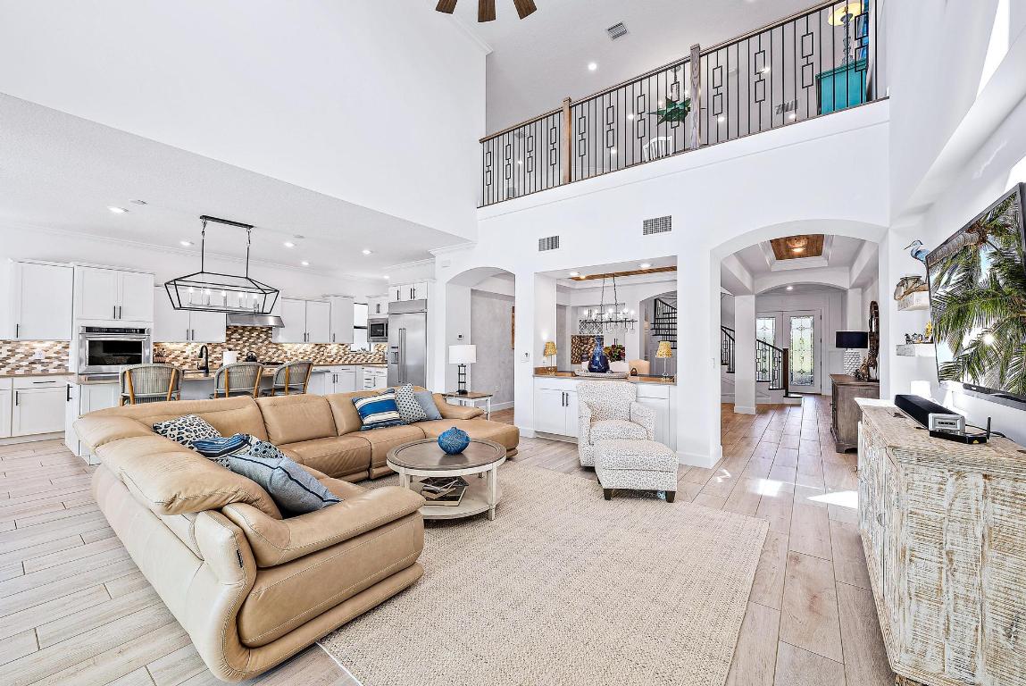 117 Cerulean Key Way