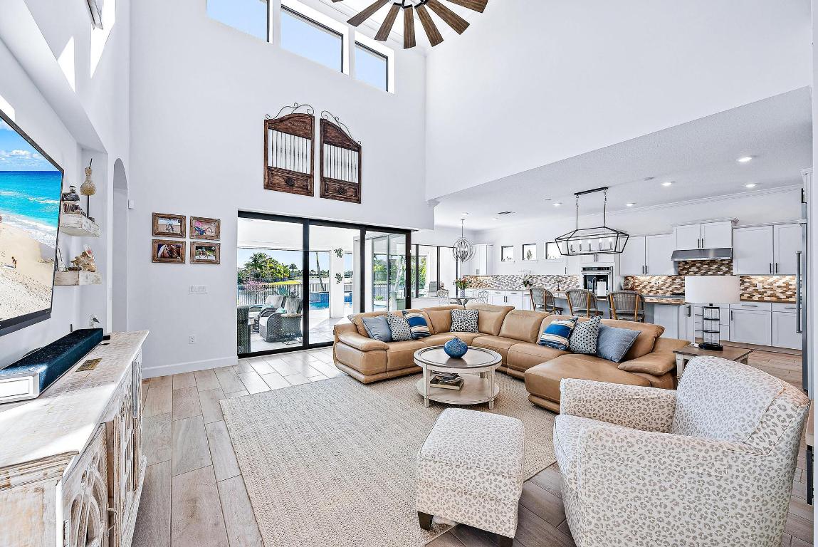 117 Cerulean Key Way