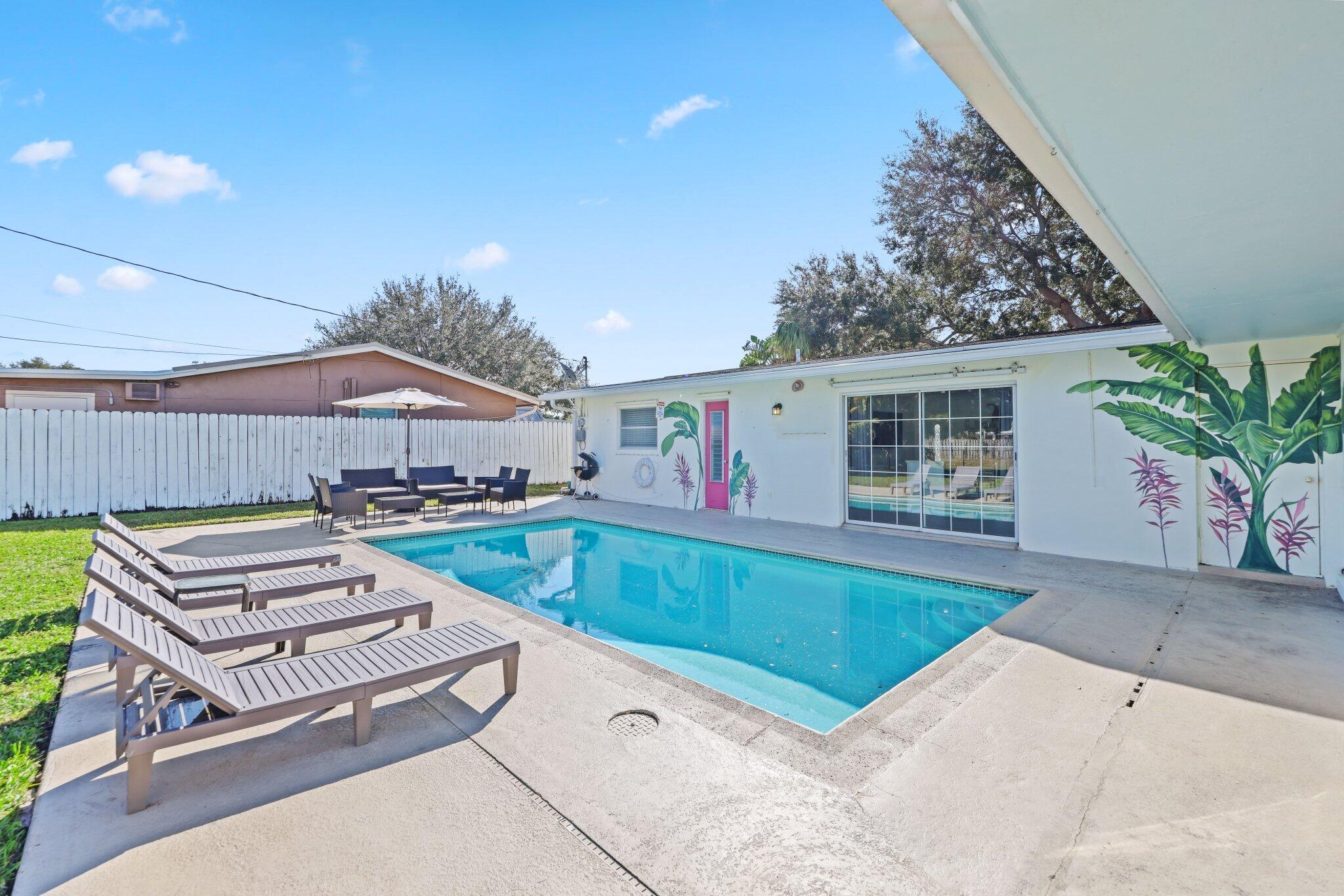 4385 Empress Street