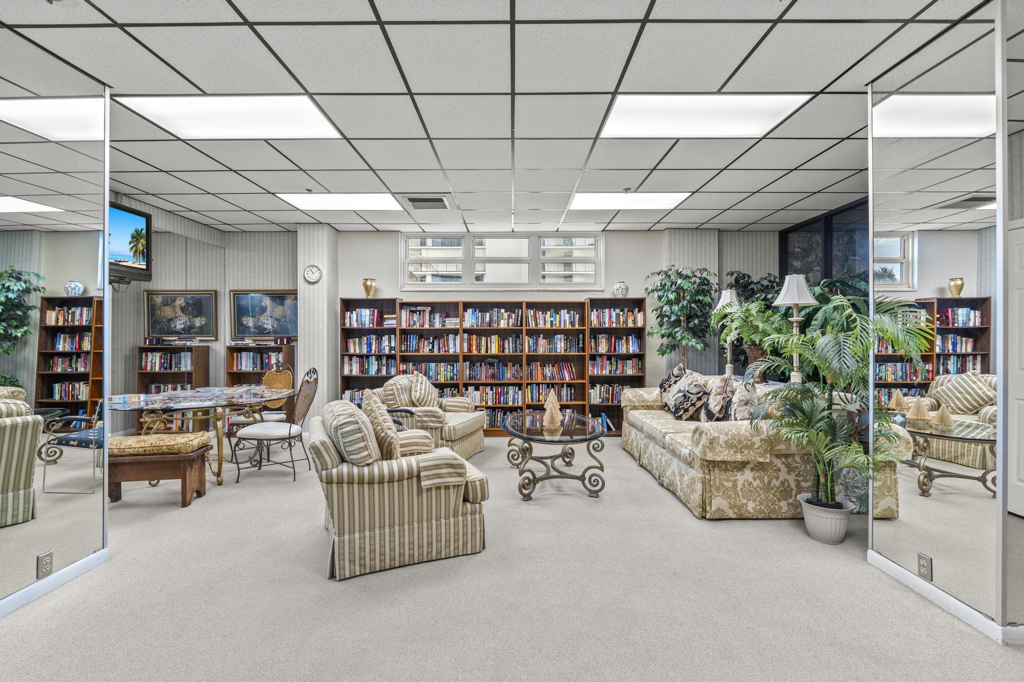 5440 N Ocean Drive 306