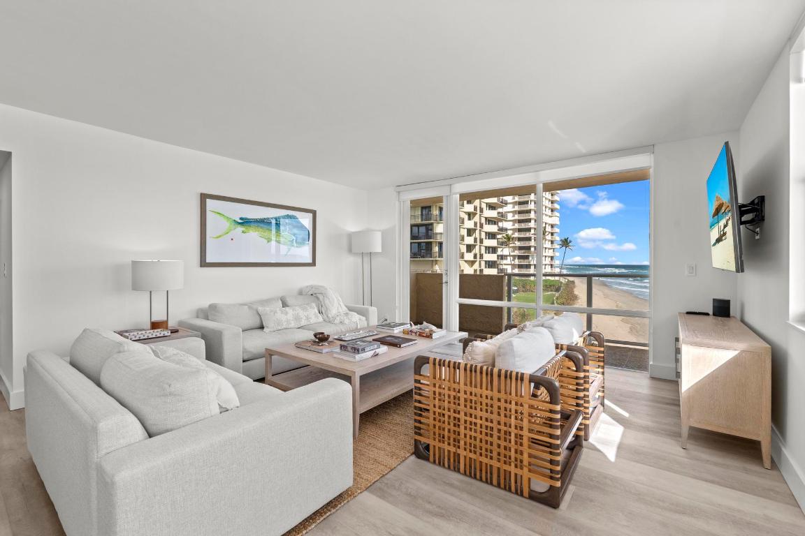 5440 N Ocean Drive 306