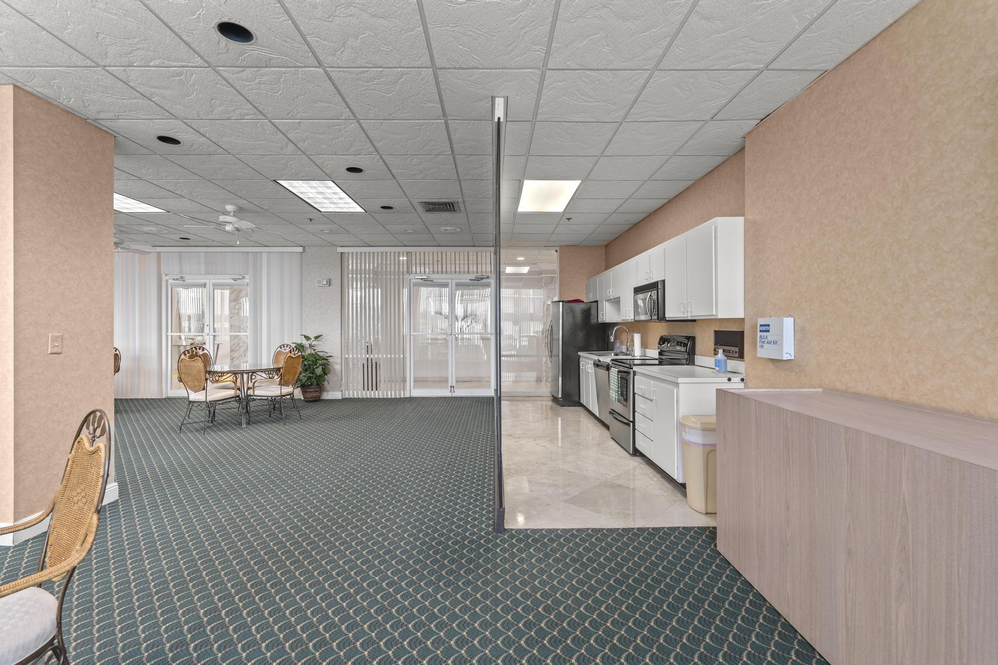 5440 N Ocean Drive 306