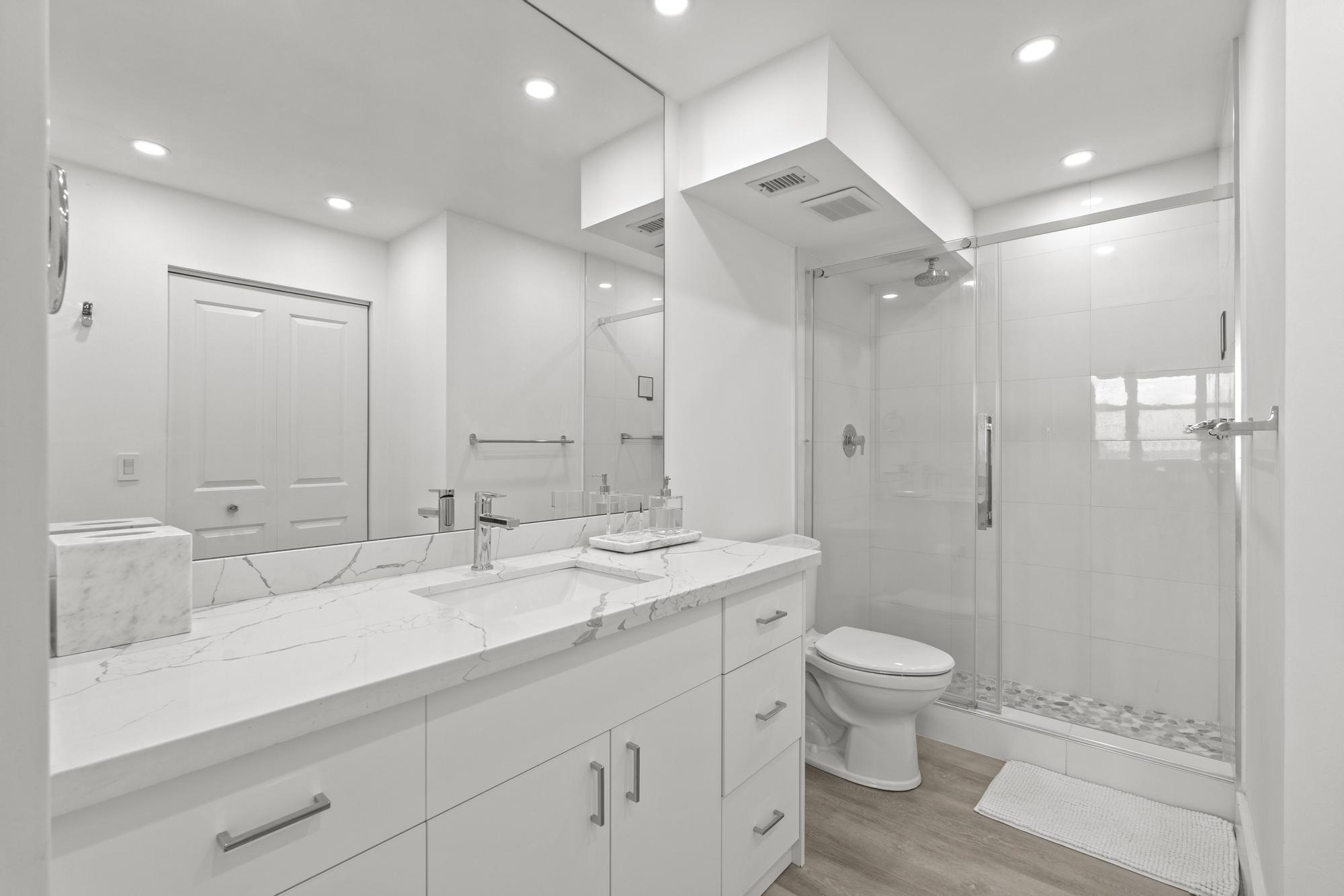 5440 N Ocean Drive 306