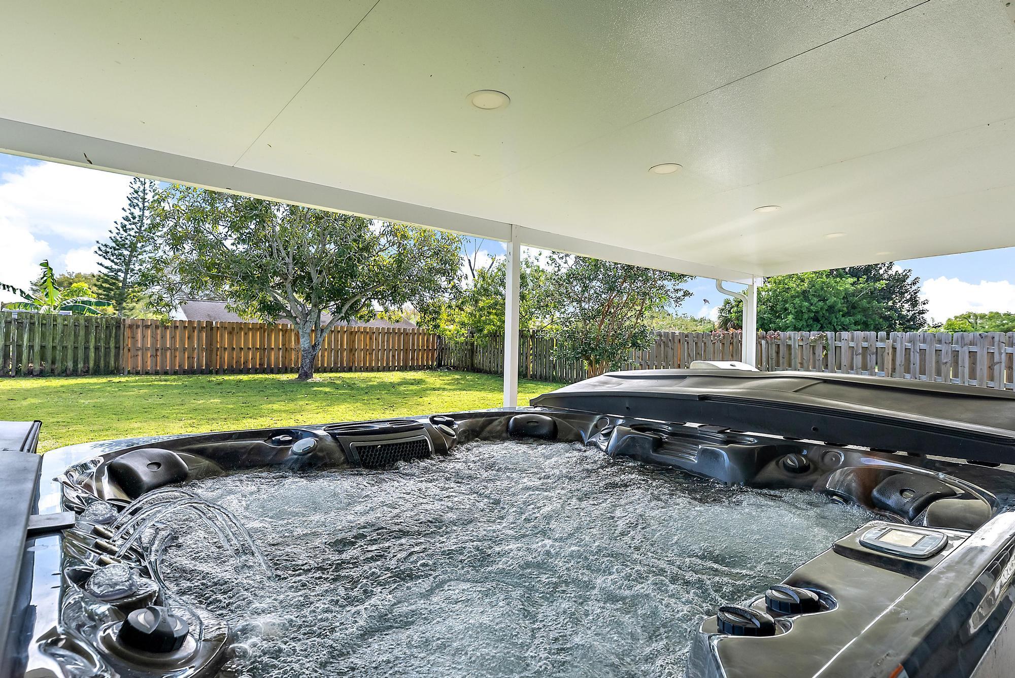 1974 SE Tiffany Avenue