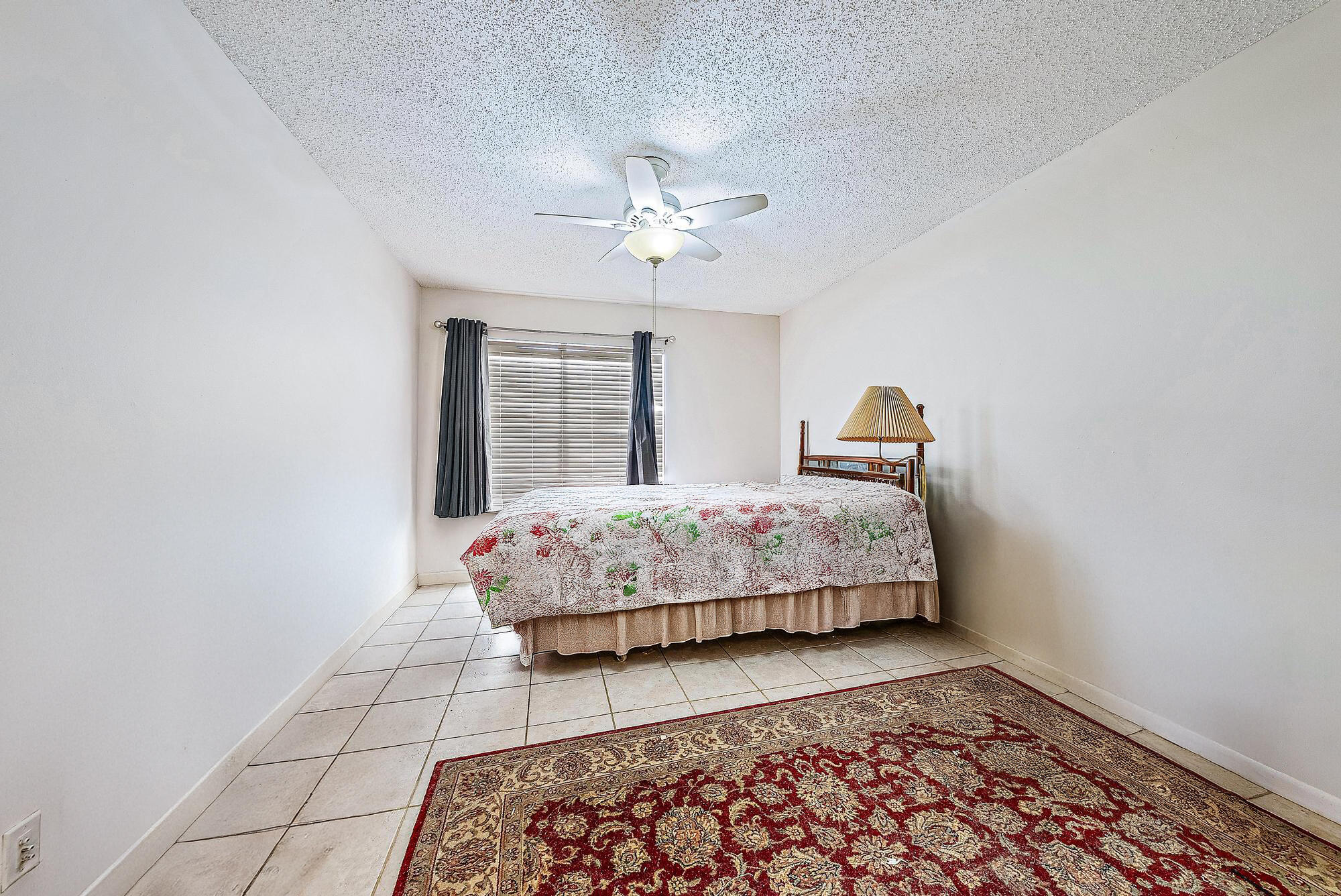 107 Oakwood Drive