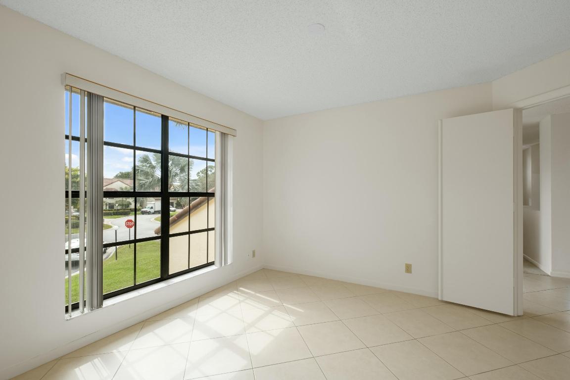 3046 Lucerne Park Drive 5621