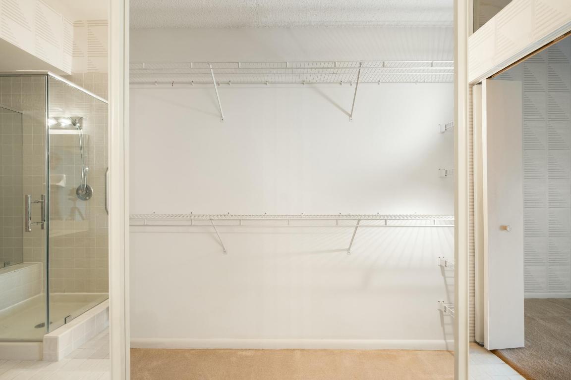 3046 Lucerne Park Drive 5621