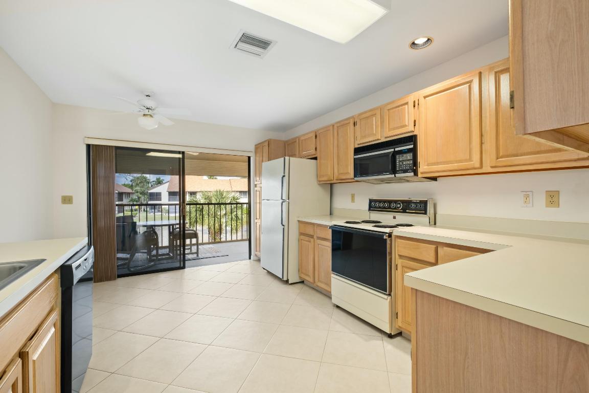 3046 Lucerne Park Drive 5621