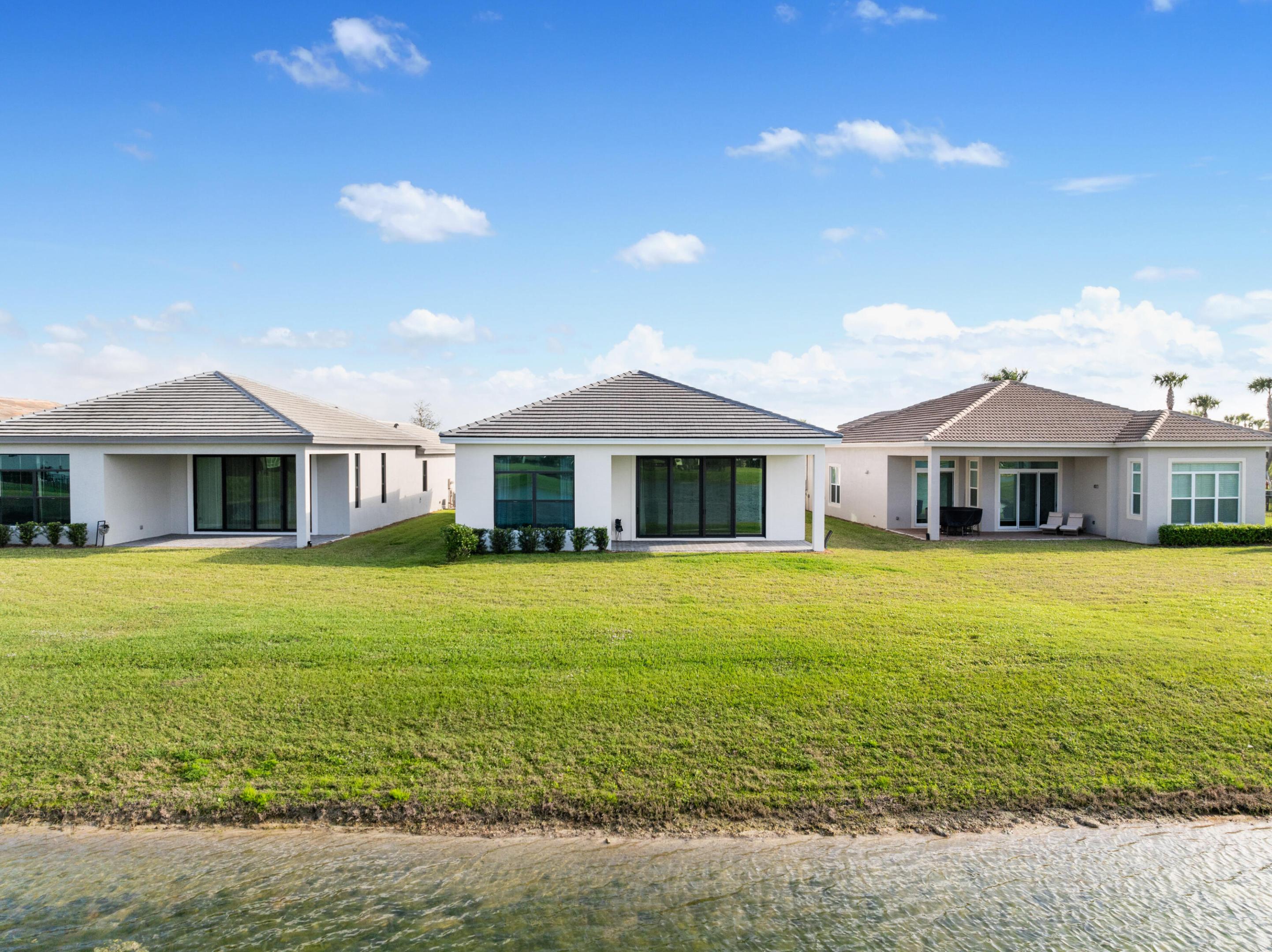 12124 SW Fortezza Way