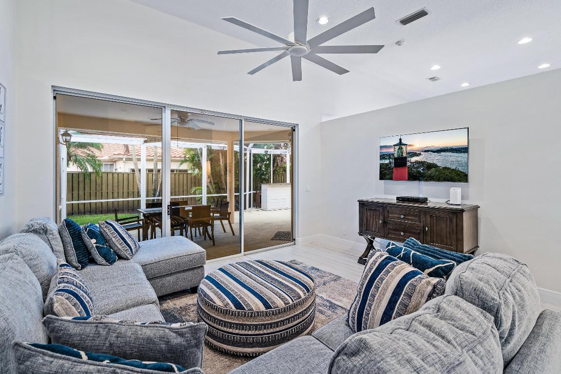 207 Eagleton Estates Boulevard