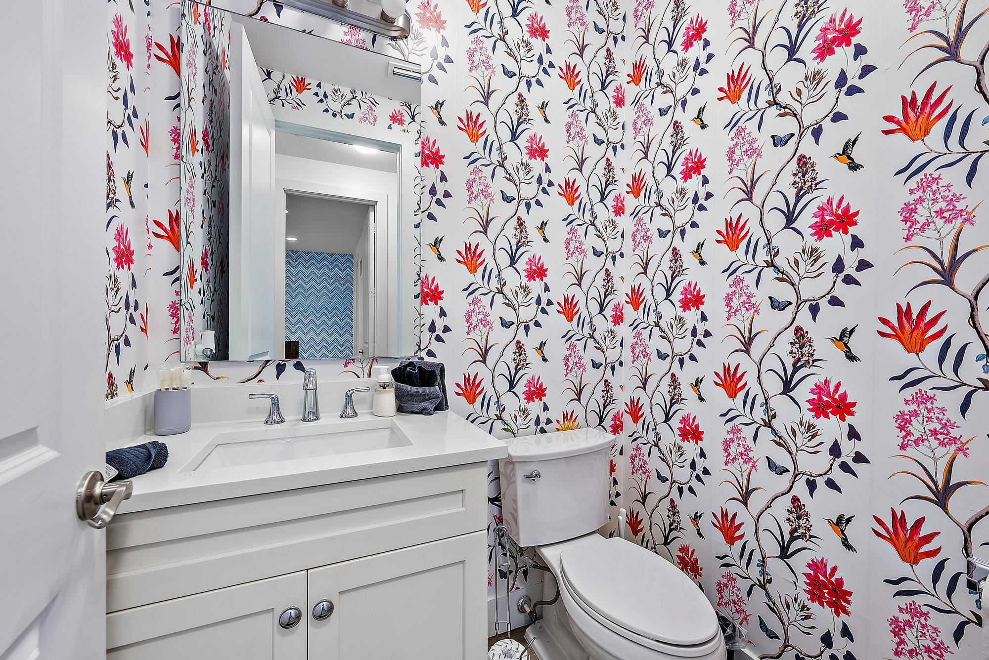 3770 County Line Road C6