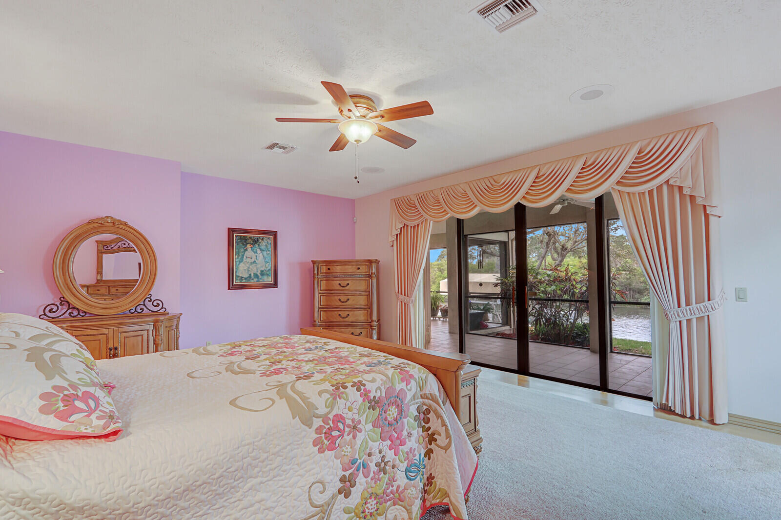 5528 SW Anhinga Avenue