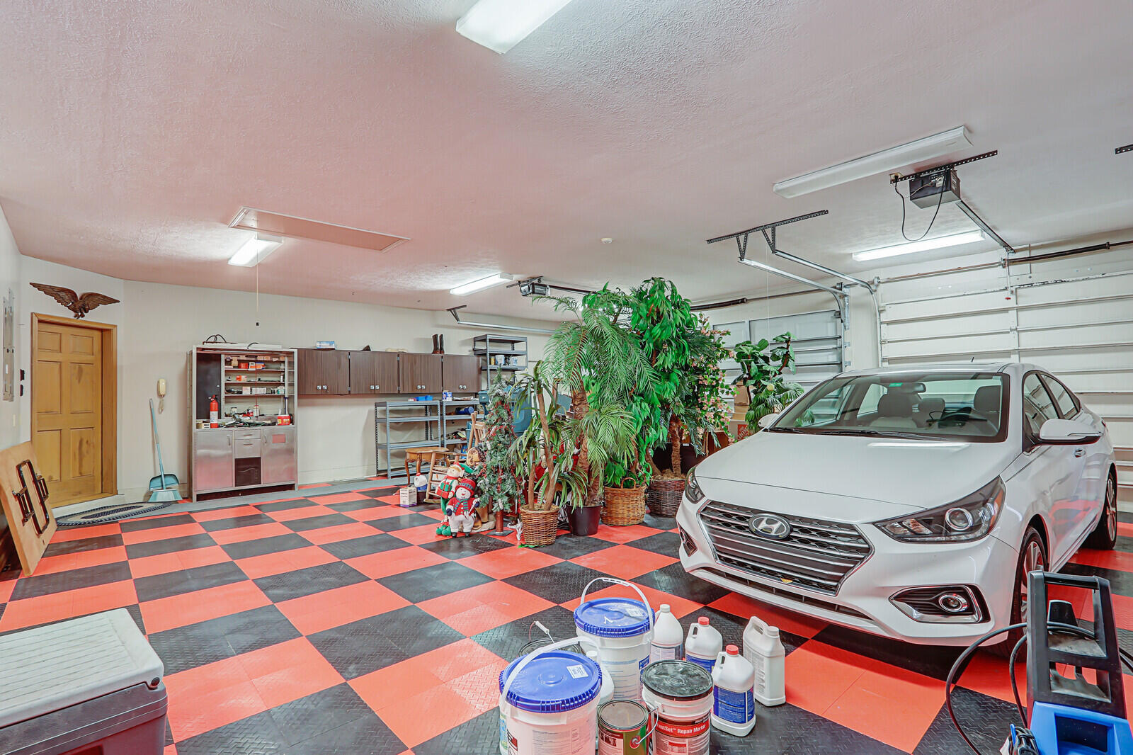 5528 SW Anhinga Avenue