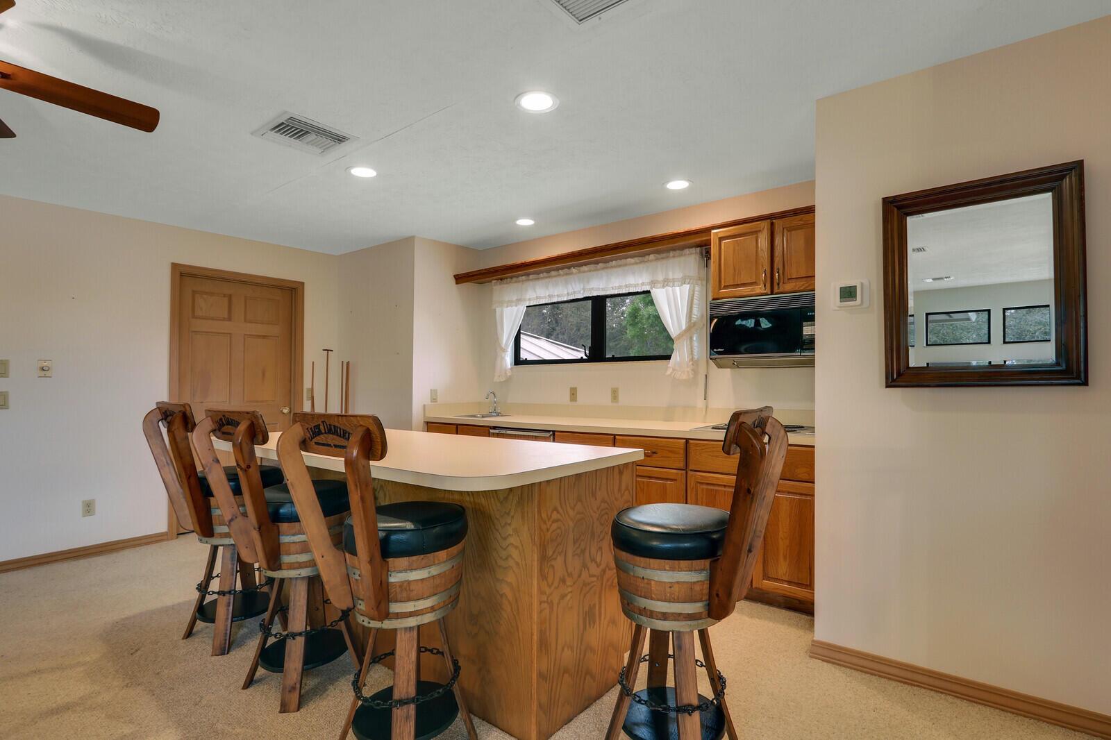 5528 SW Anhinga Avenue