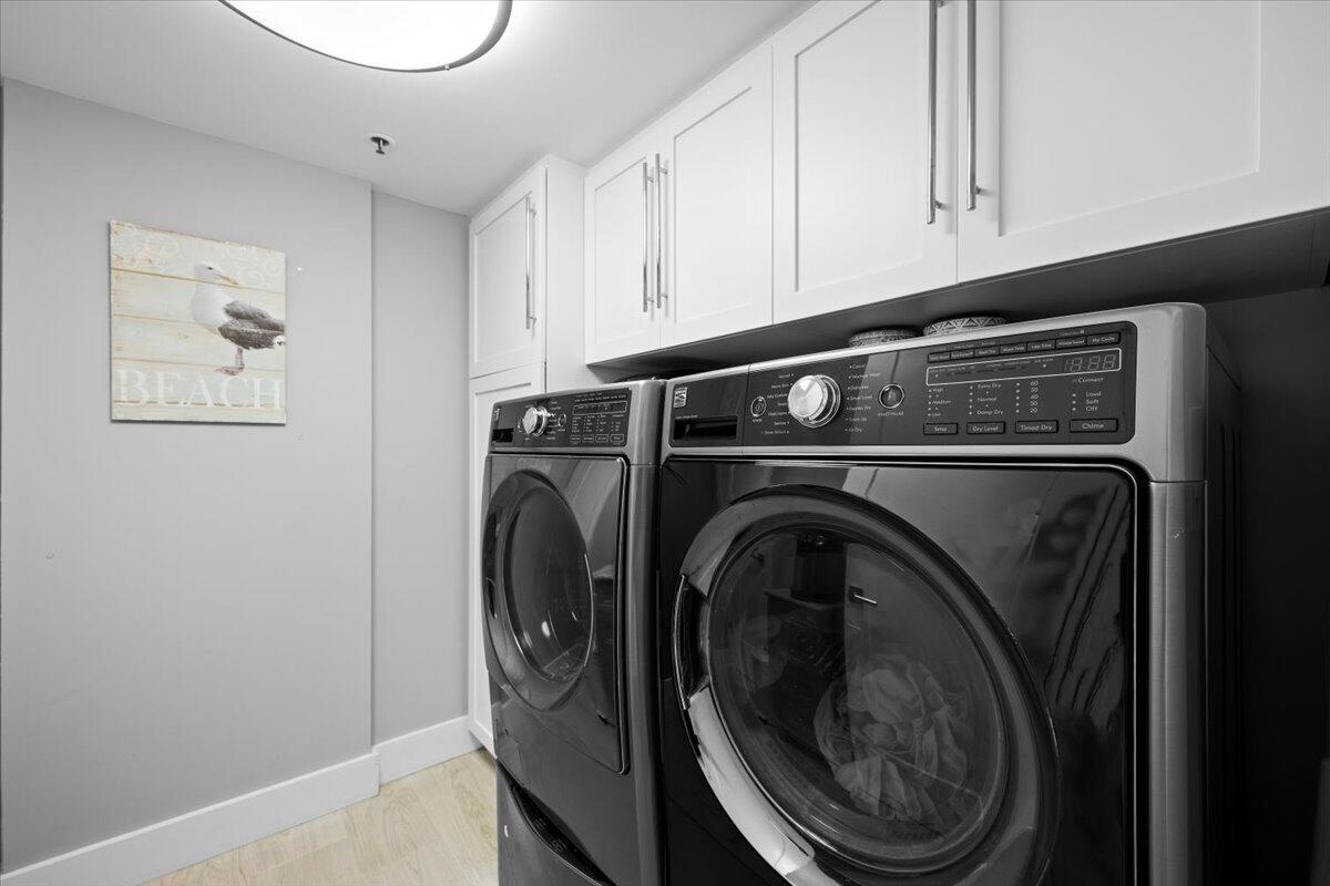 5280 SE N. Ocean Drive 8e