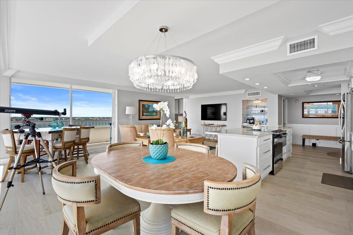 5280 SE N. Ocean Drive 8e