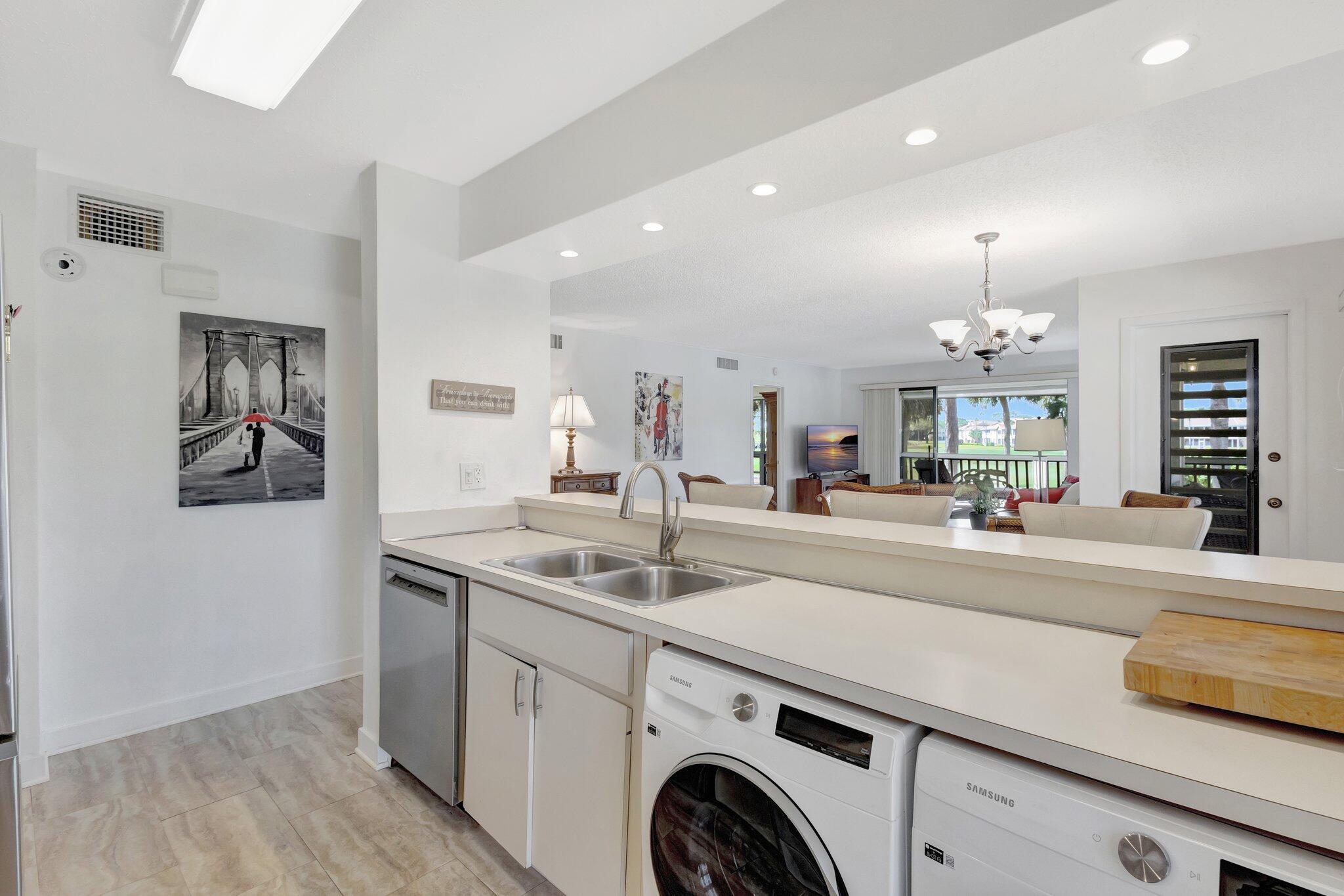 168 Brackenwood Road