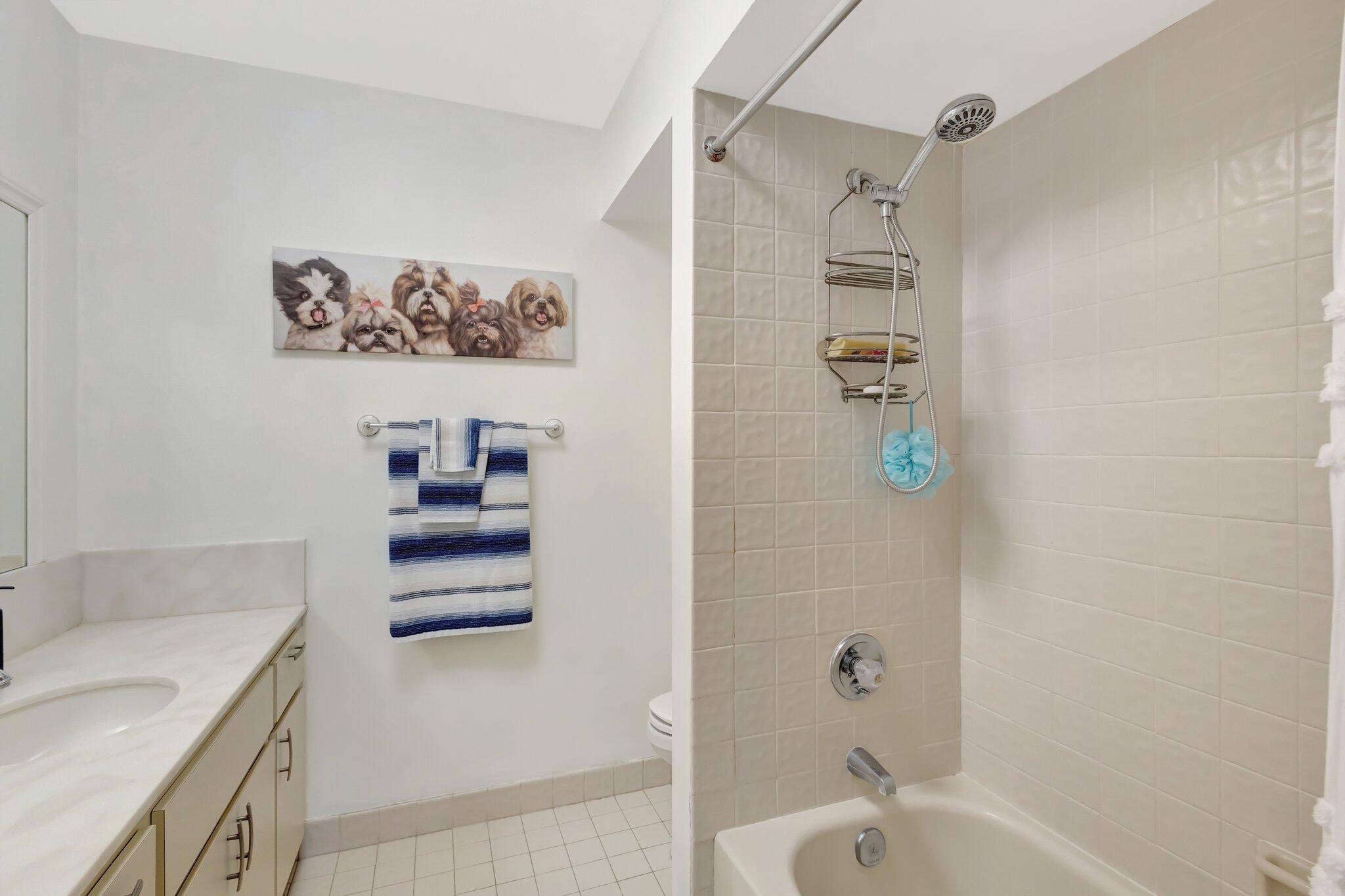 168 Brackenwood Road