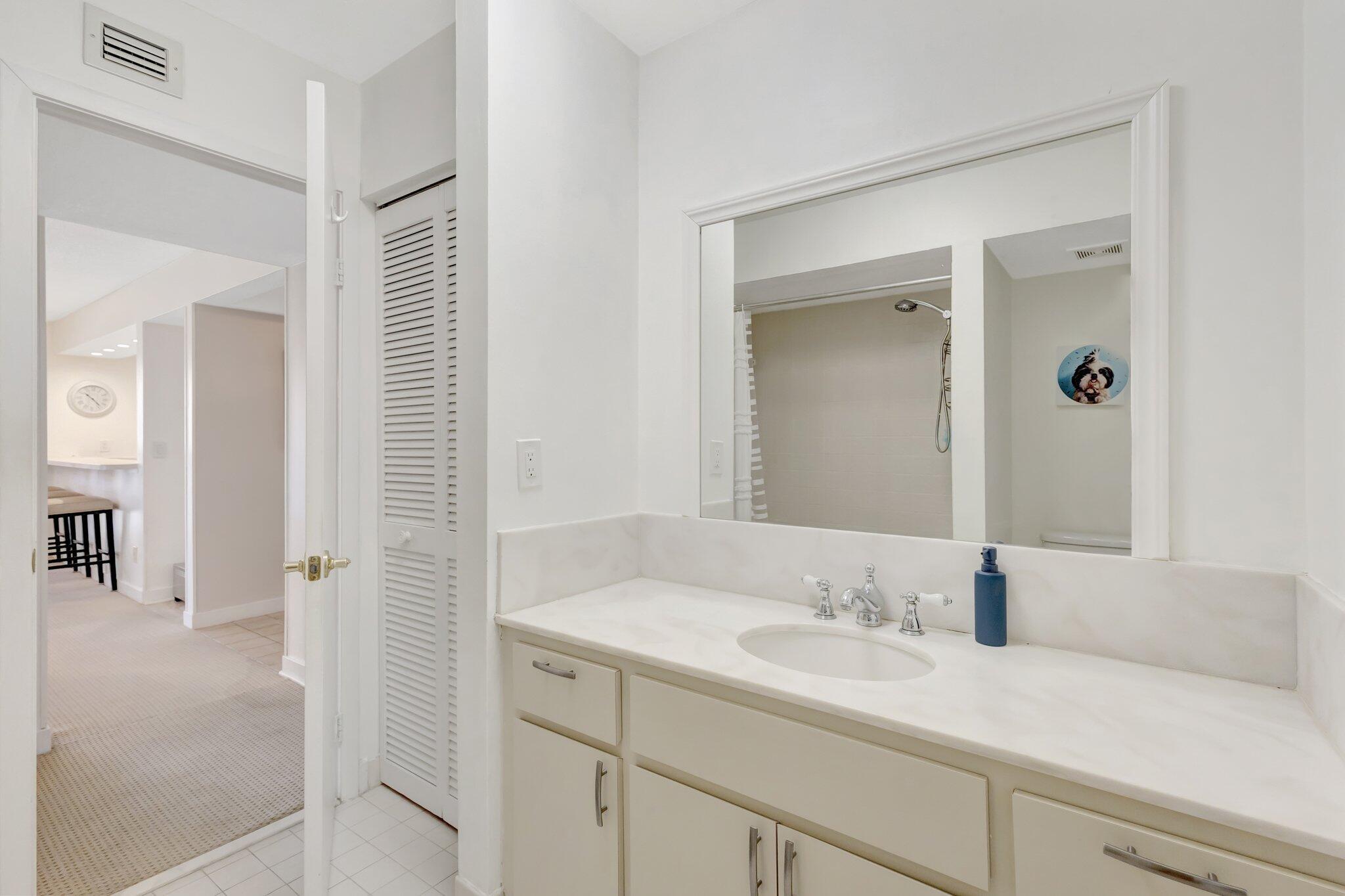 168 Brackenwood Road