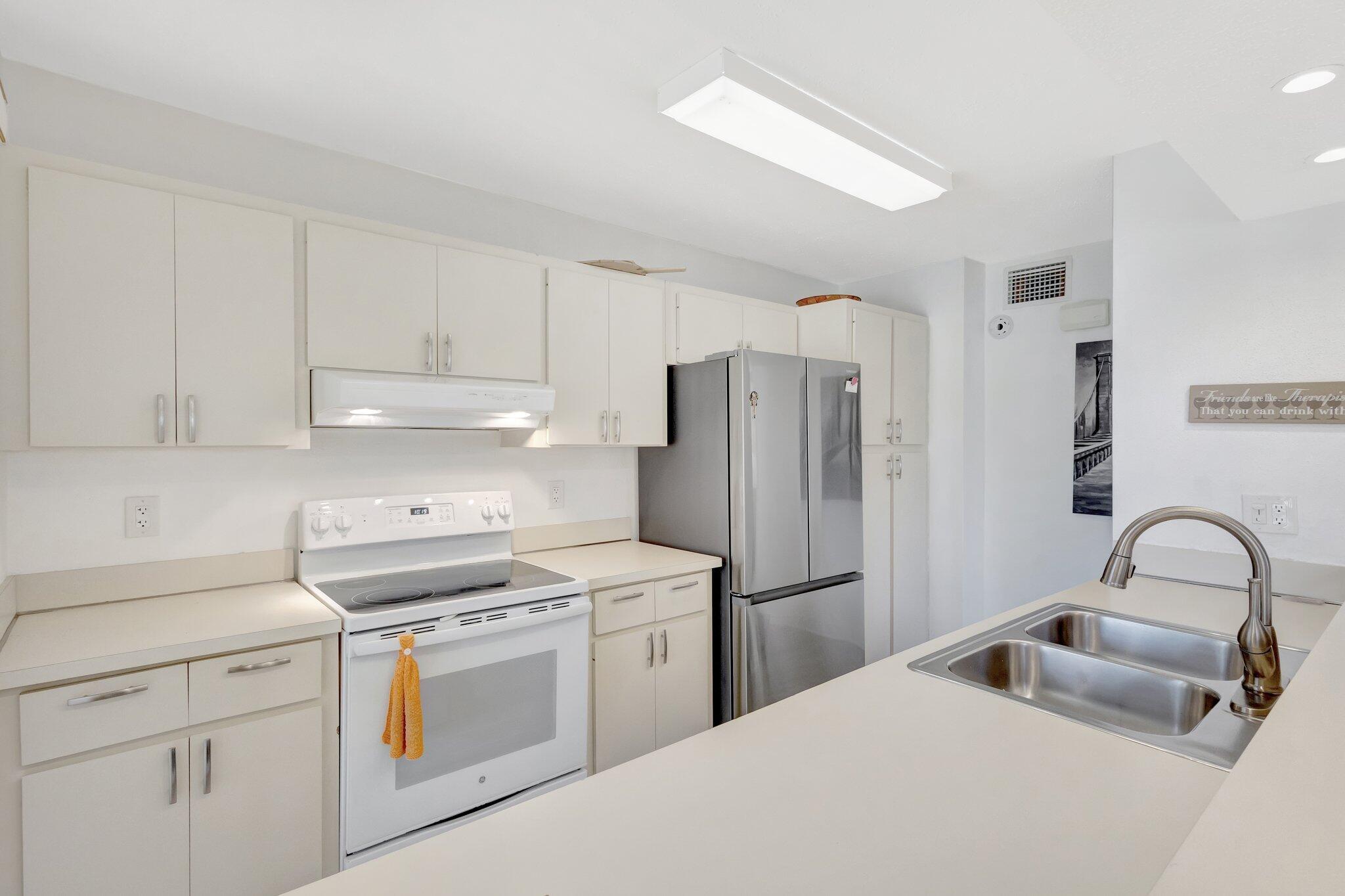 168 Brackenwood Road