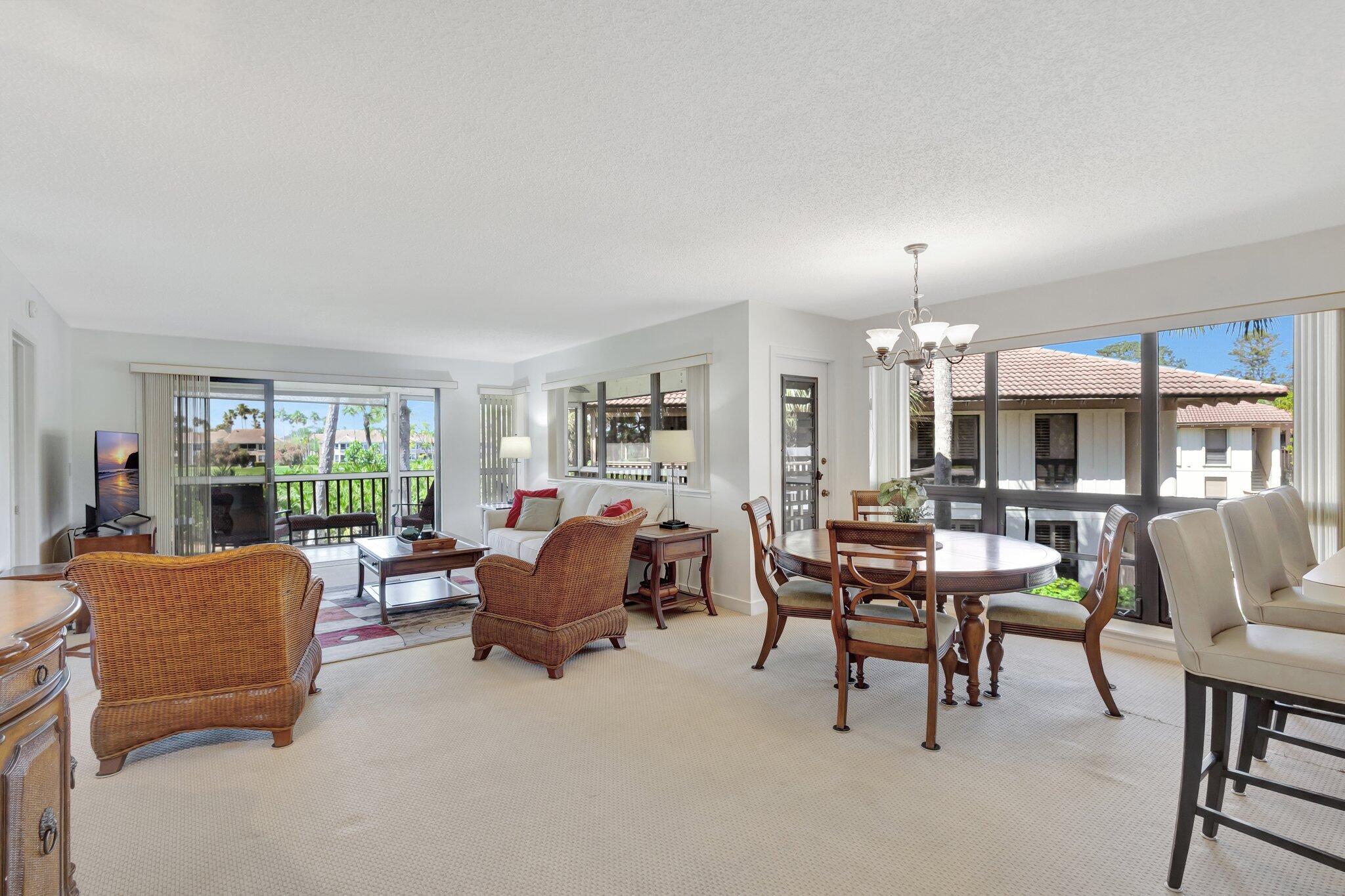 168 Brackenwood Road