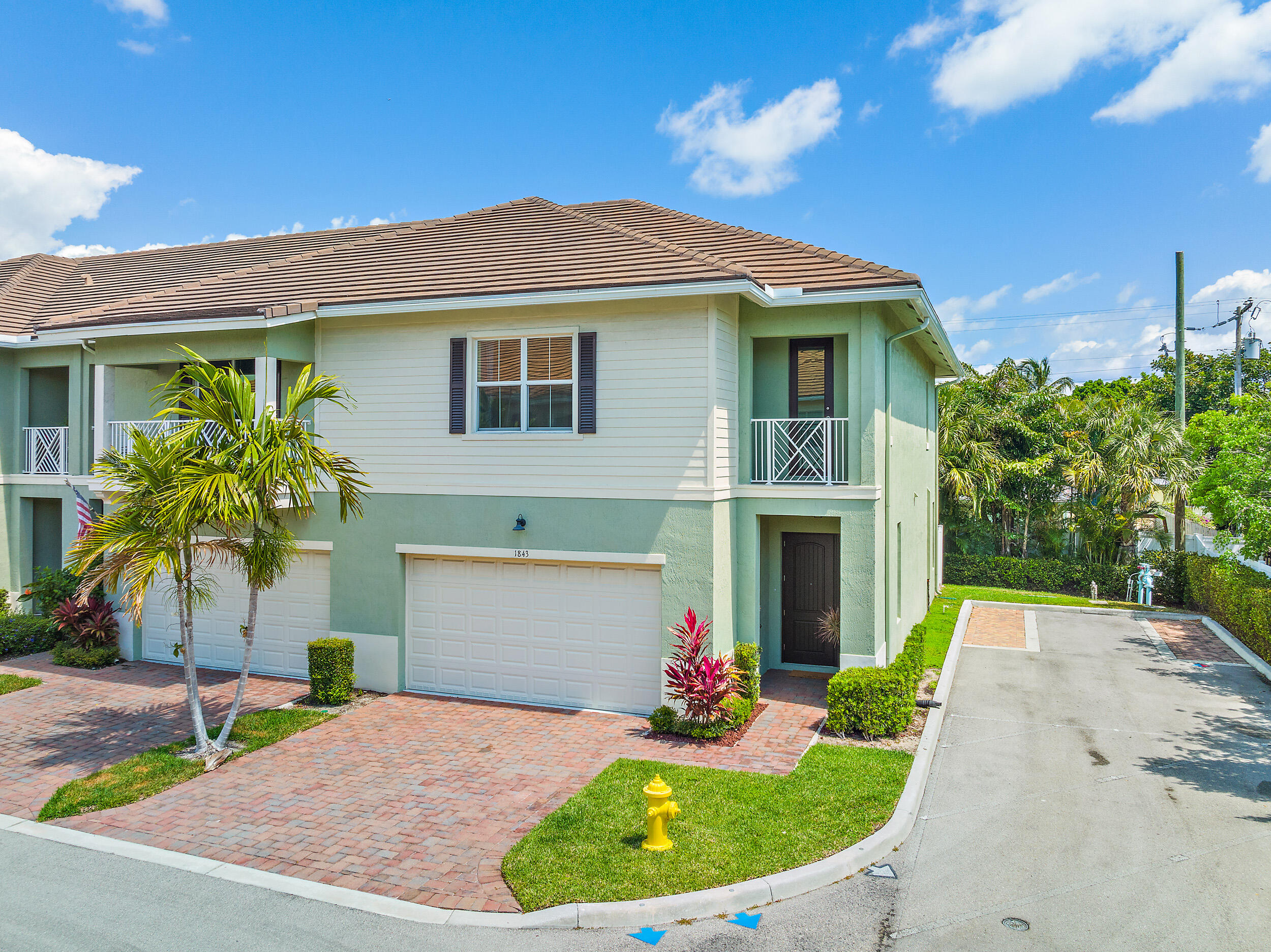 1843 Juno Landing Lane