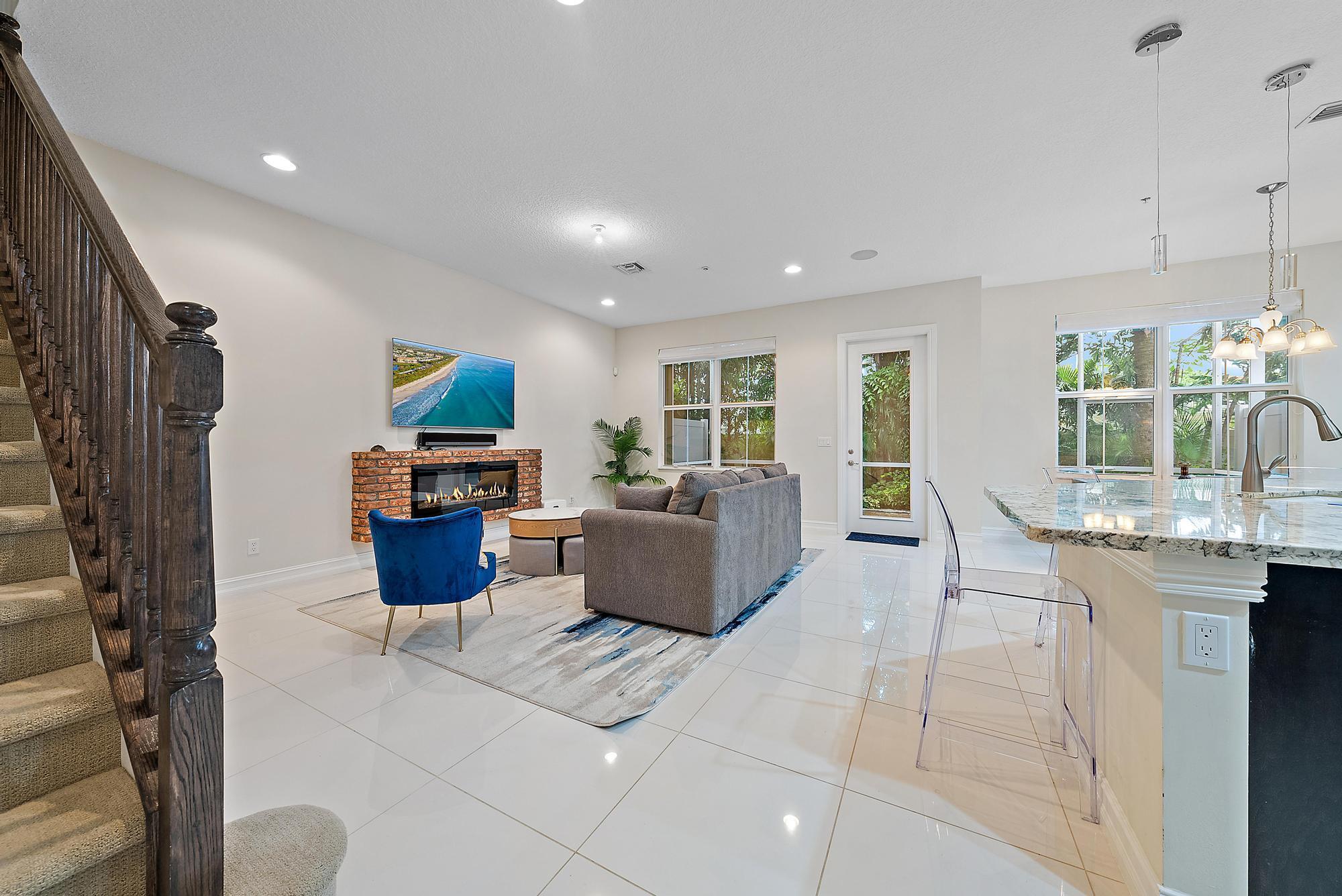 1843 Juno Landing Lane