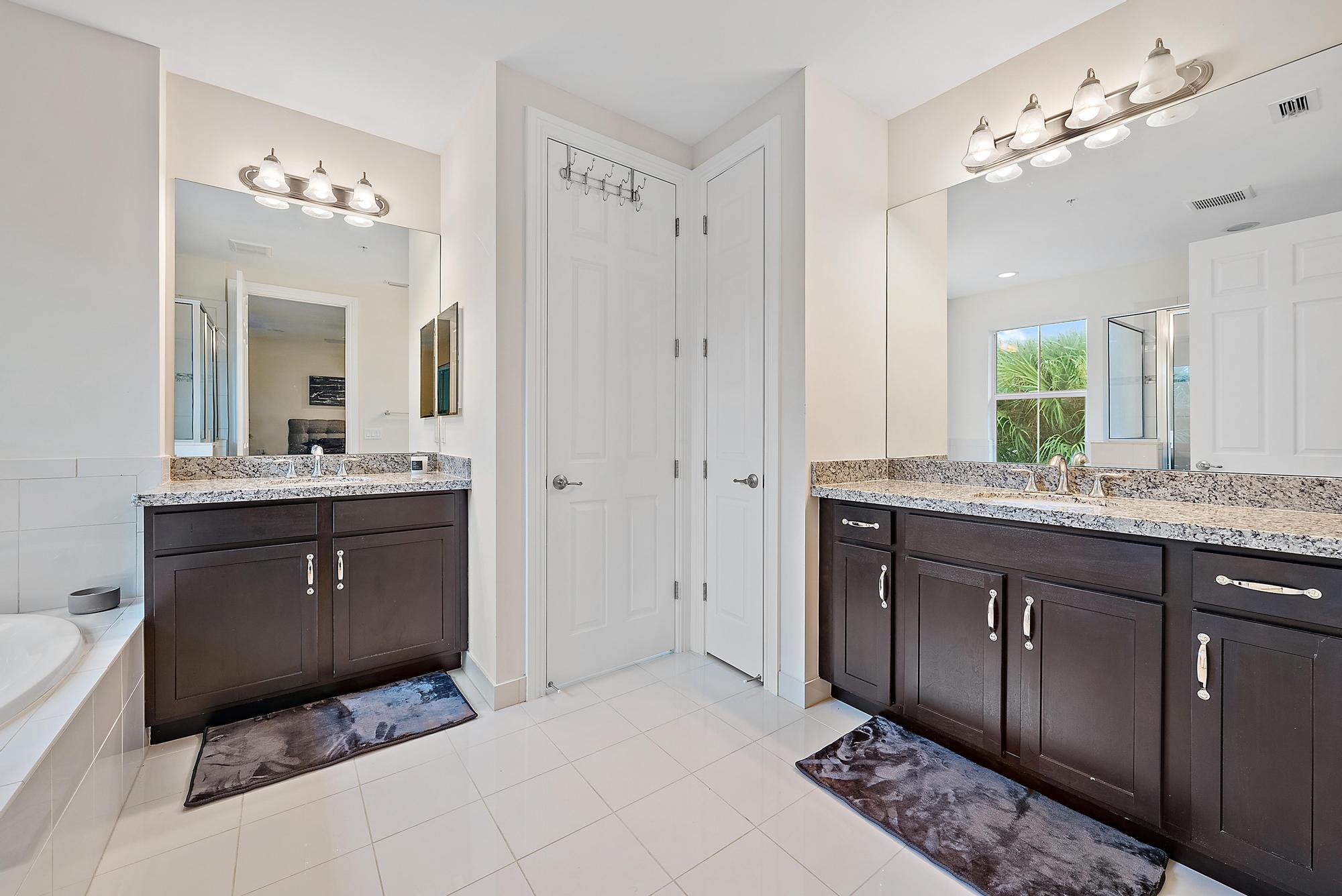 1843 Juno Landing Lane