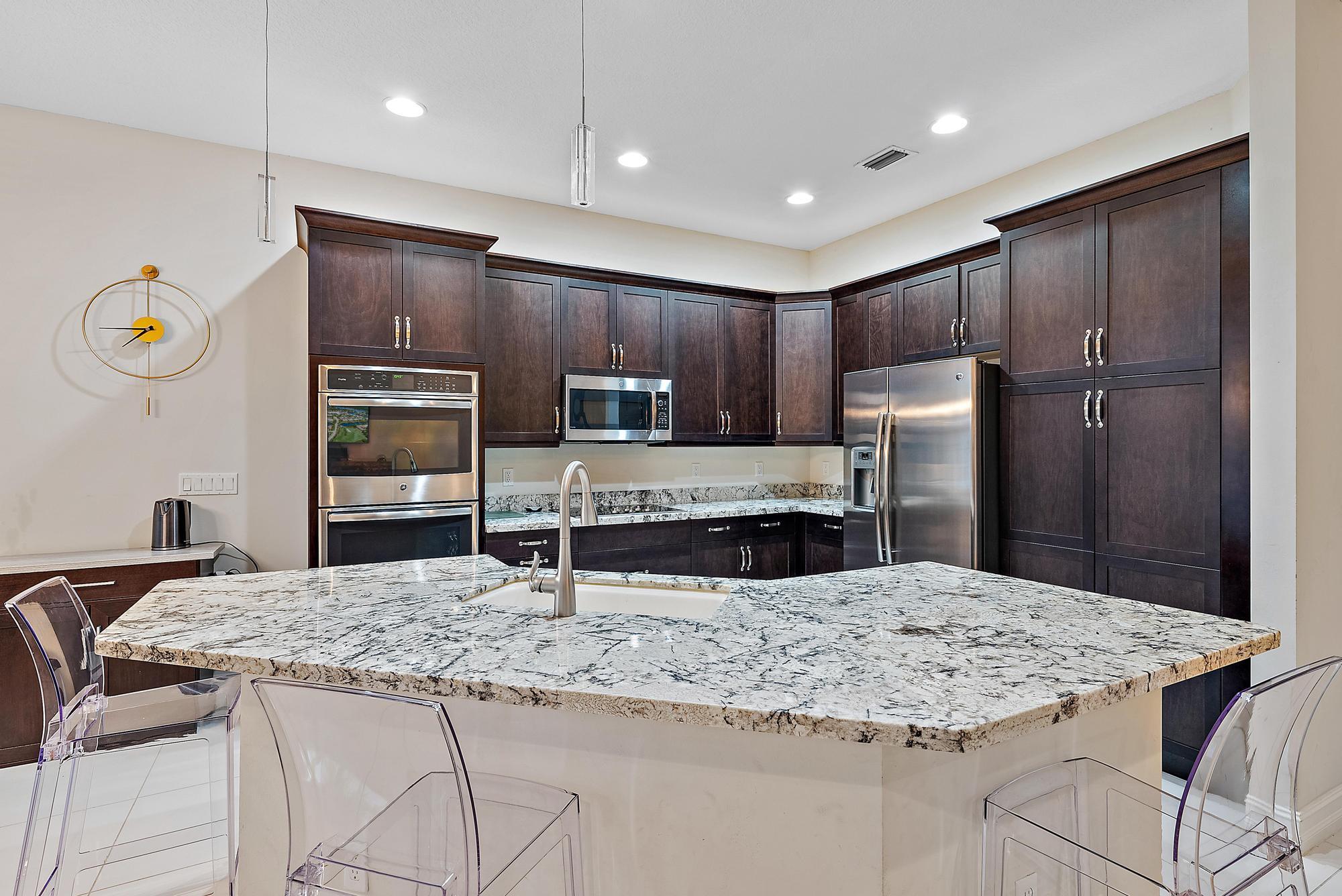 1843 Juno Landing Lane