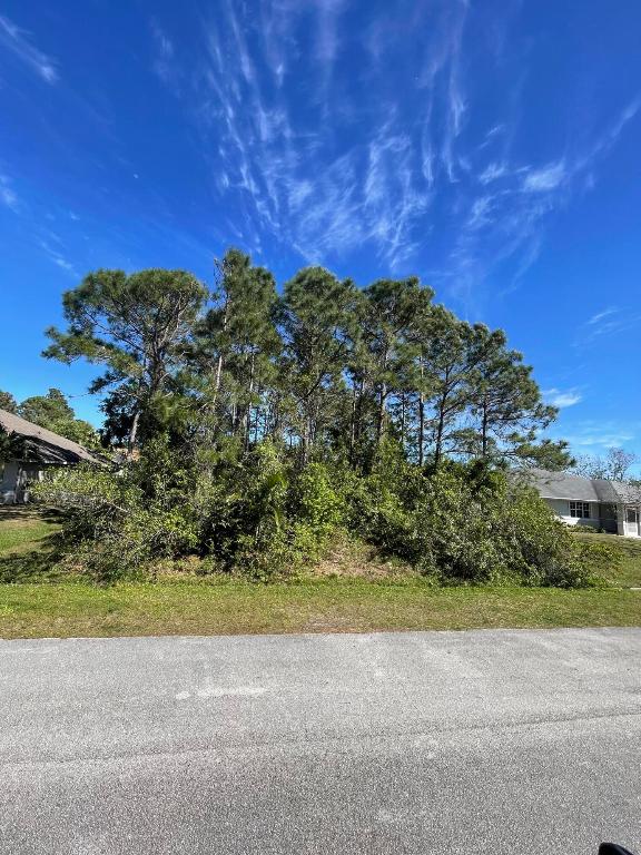 6447 NW Fontana Street