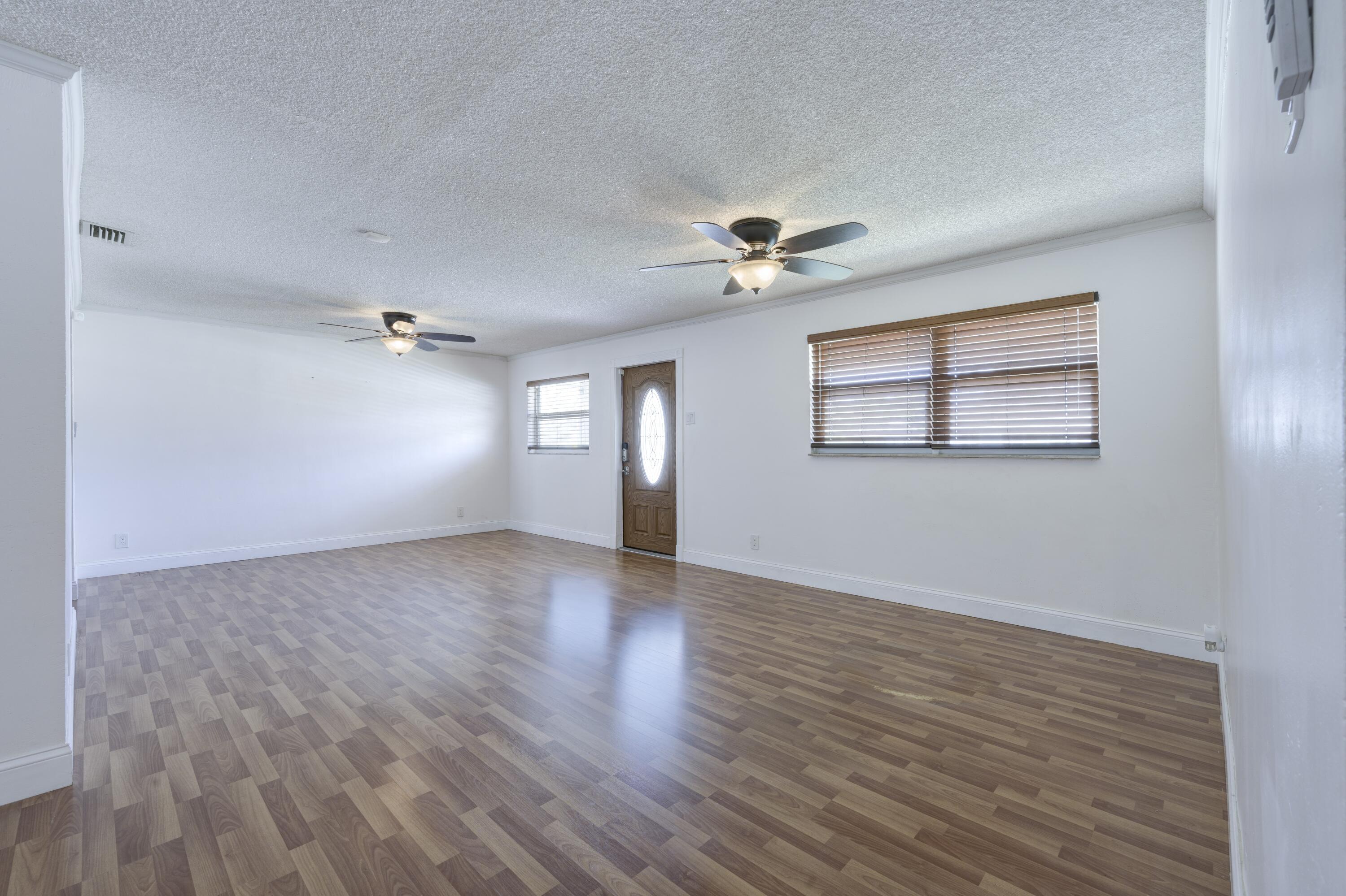 3654 Florida Boulevard